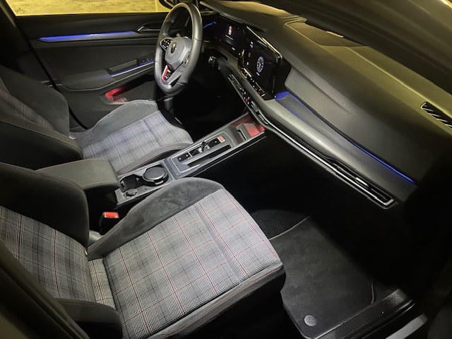VW Golf 2.0 TSI GTI DSG-image-7