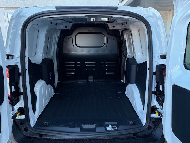 FORD Transit Courier Van 1.0 EcoBoost Active Automat-image-6