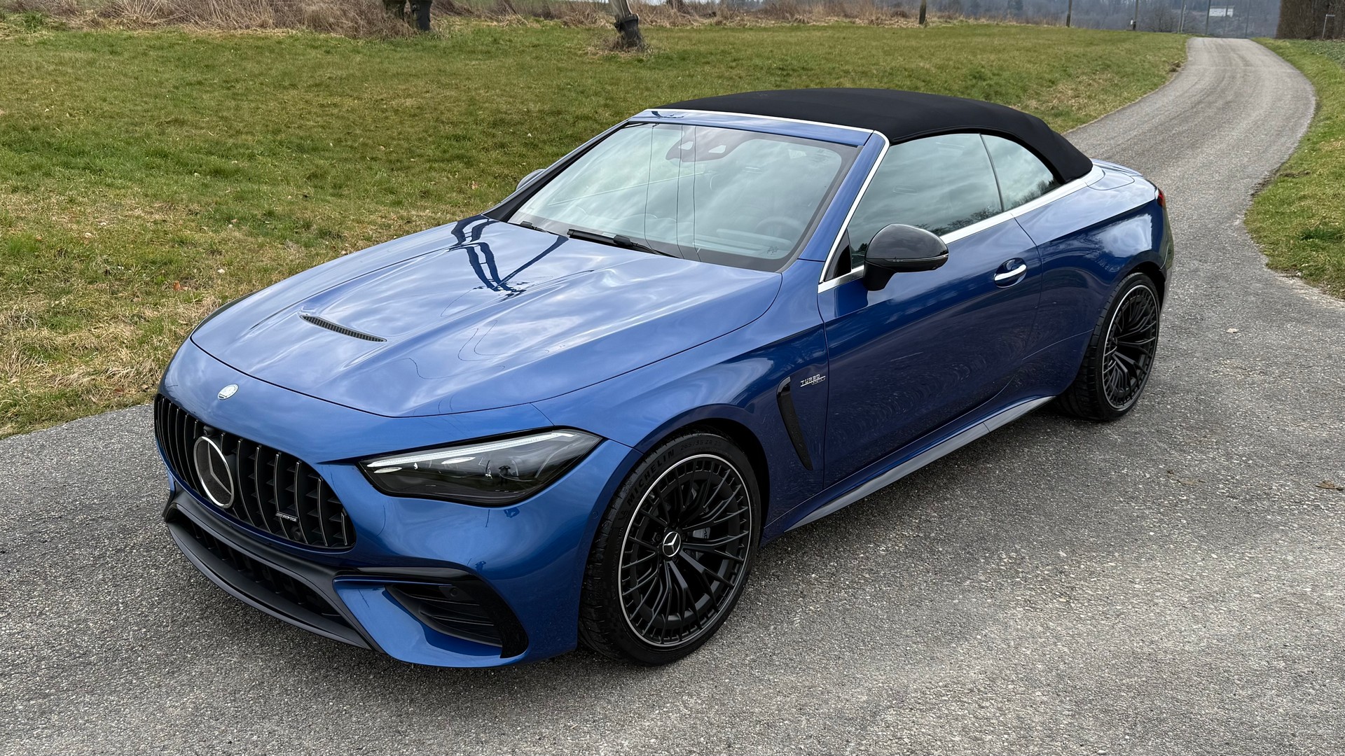 MERCEDES-BENZ CLE AMG 53 Cabrio 4Matic+ 9G-Tronic-image-0