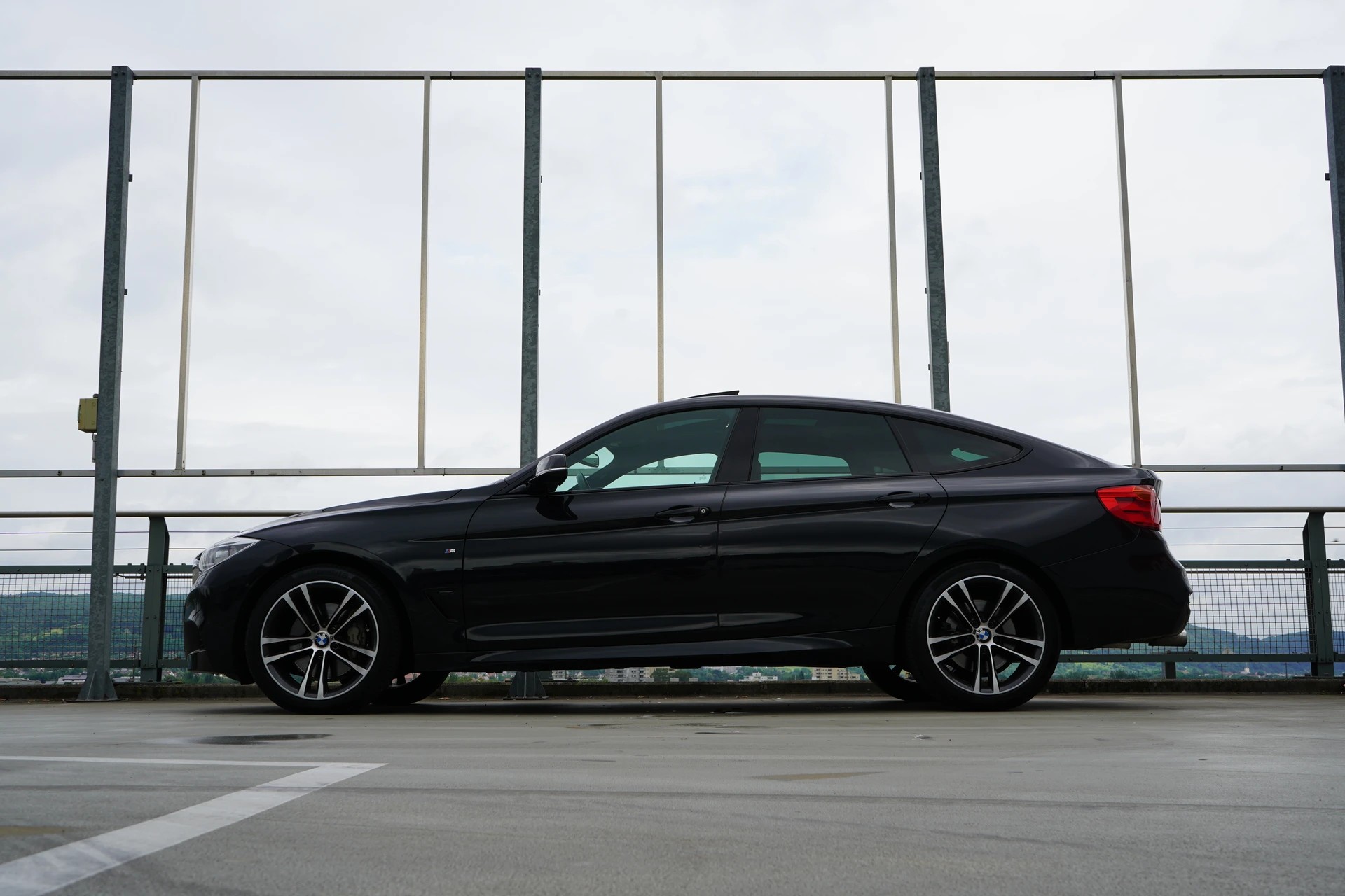 BMW 335i GT xDRIVE STEPTRONIC M SPORT PLUS l 306 PS-showroom-element-1