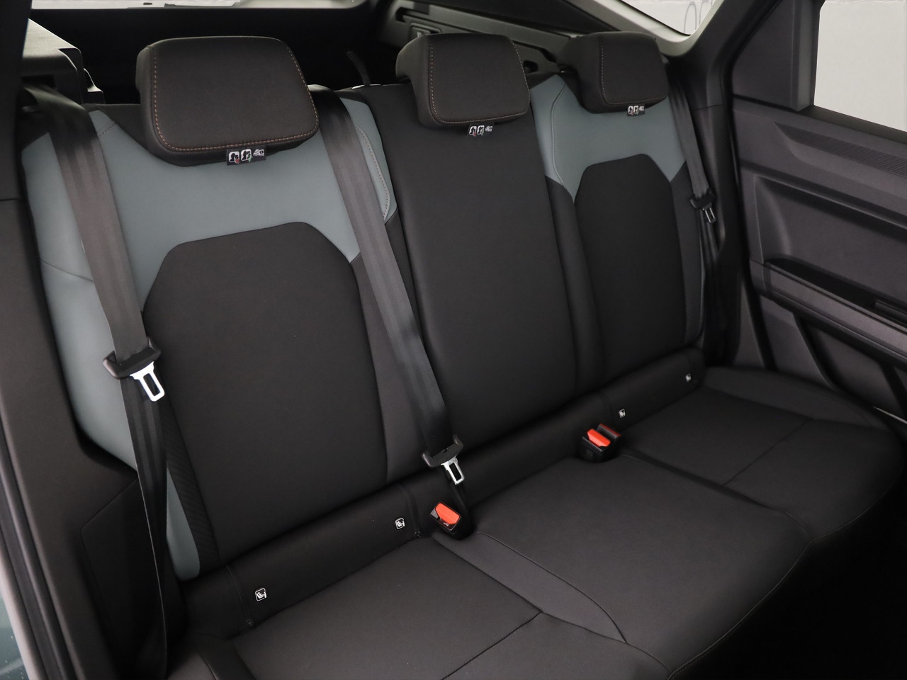 DACIA Bigster 1.8 Hybrid Extreme-image-7
