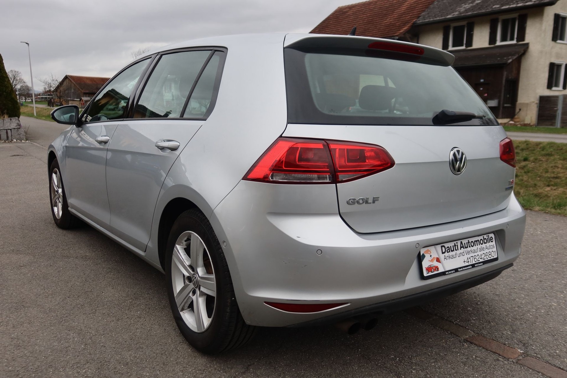 VW Golf 1.4 TSI Highline DSG-image-4