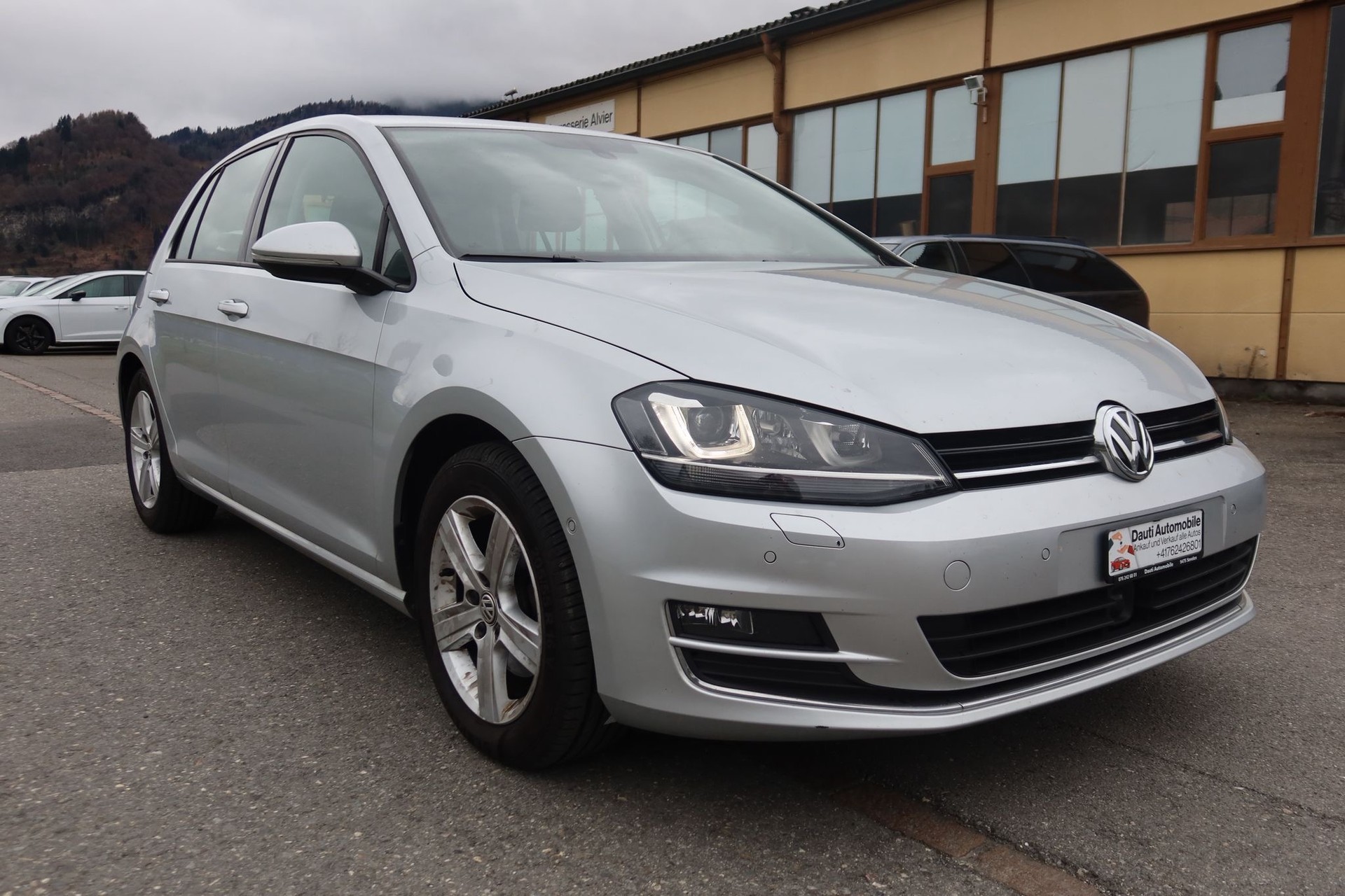 VW Golf 1.4 TSI Highline DSG-image-1