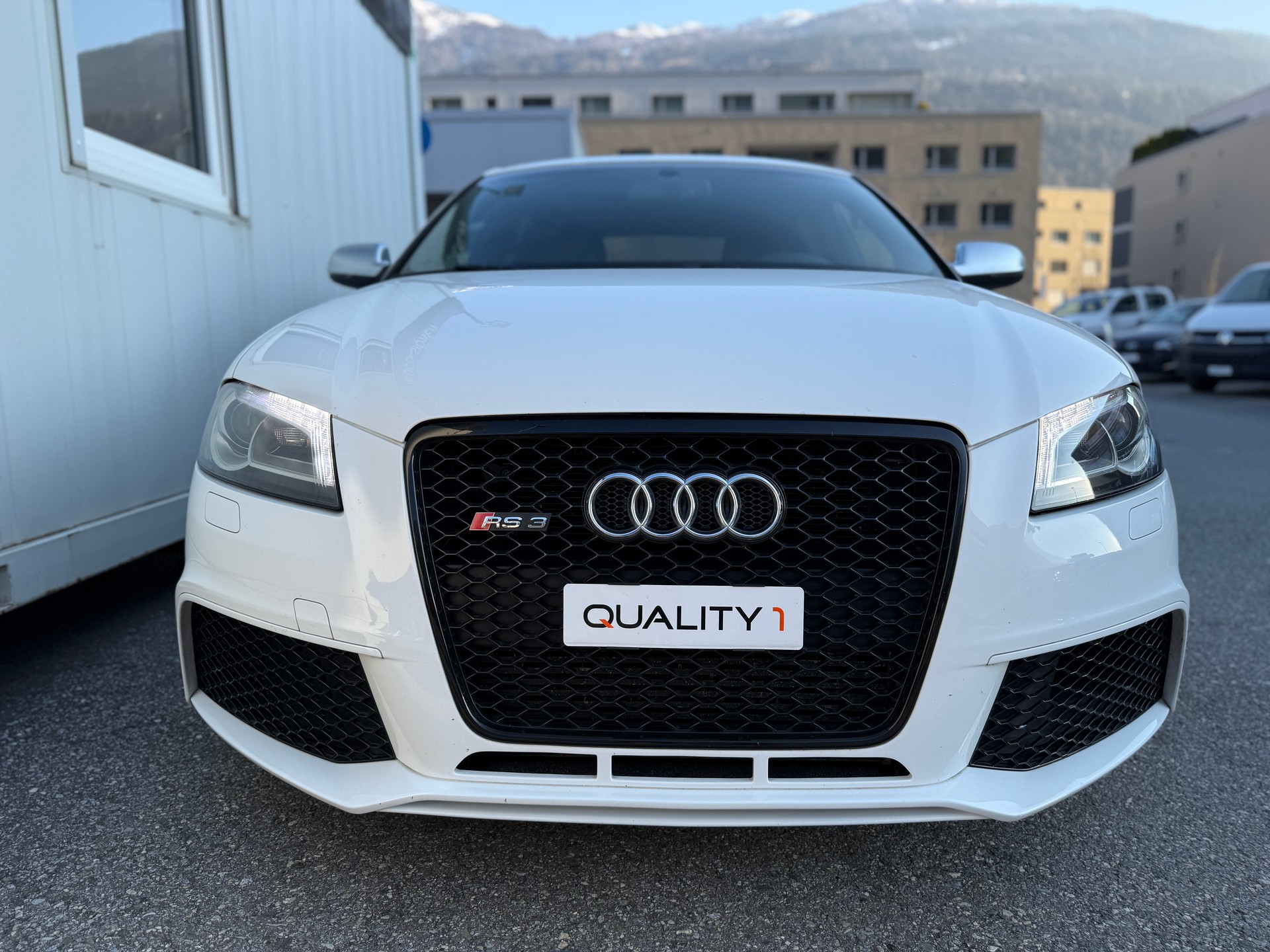 AUDI RS3 Sportback 2.5 TFSI quattro S-tronic *FRISCH MFK* LEDER* 19"ALU*INOX ENDSCHALLDÄMPFER*-image-9