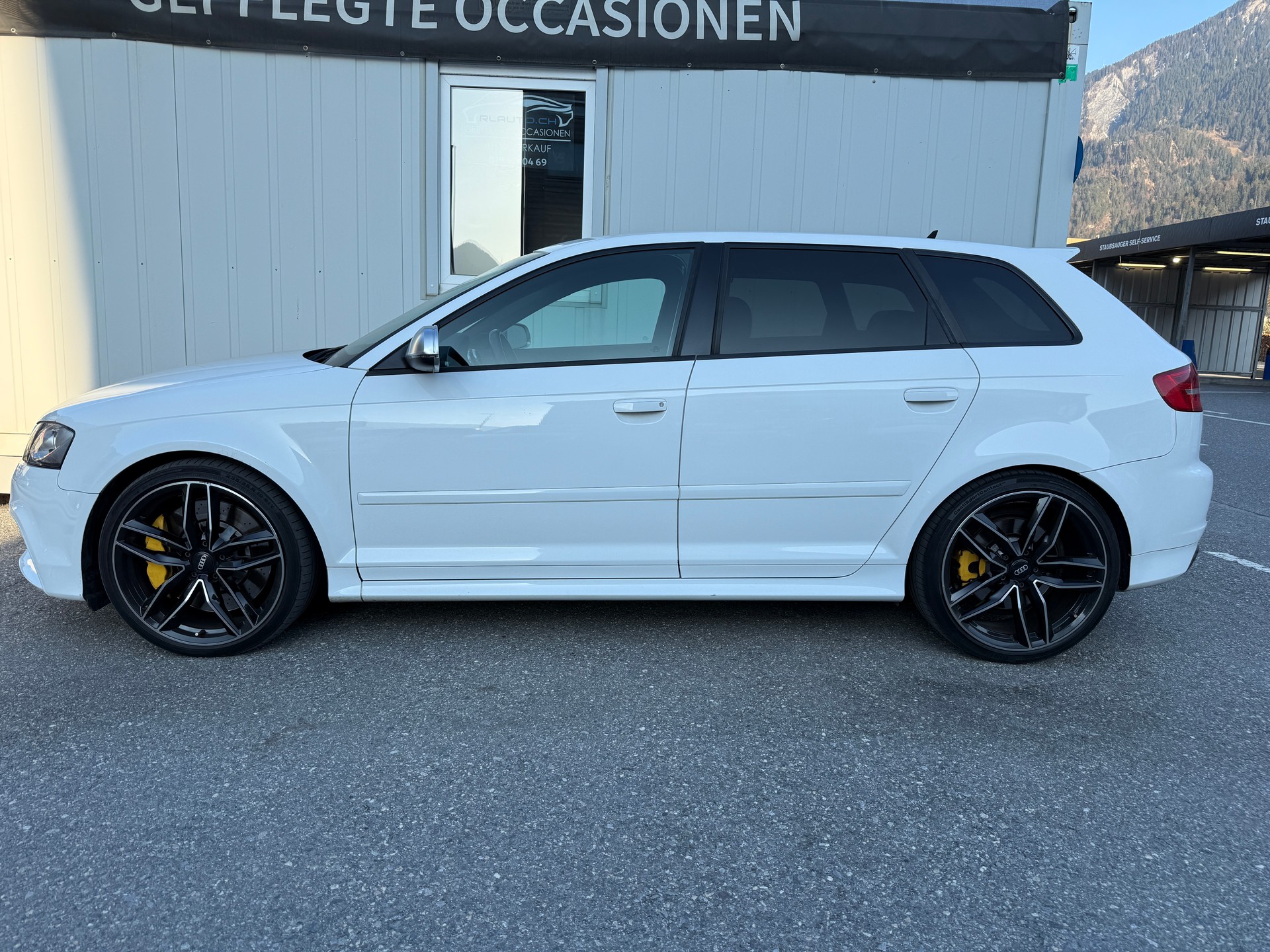 AUDI RS3 Sportback 2.5 TFSI quattro S-tronic *FRISCH MFK* LEDER* 19"ALU*INOX ENDSCHALLDÄMPFER*-image-7