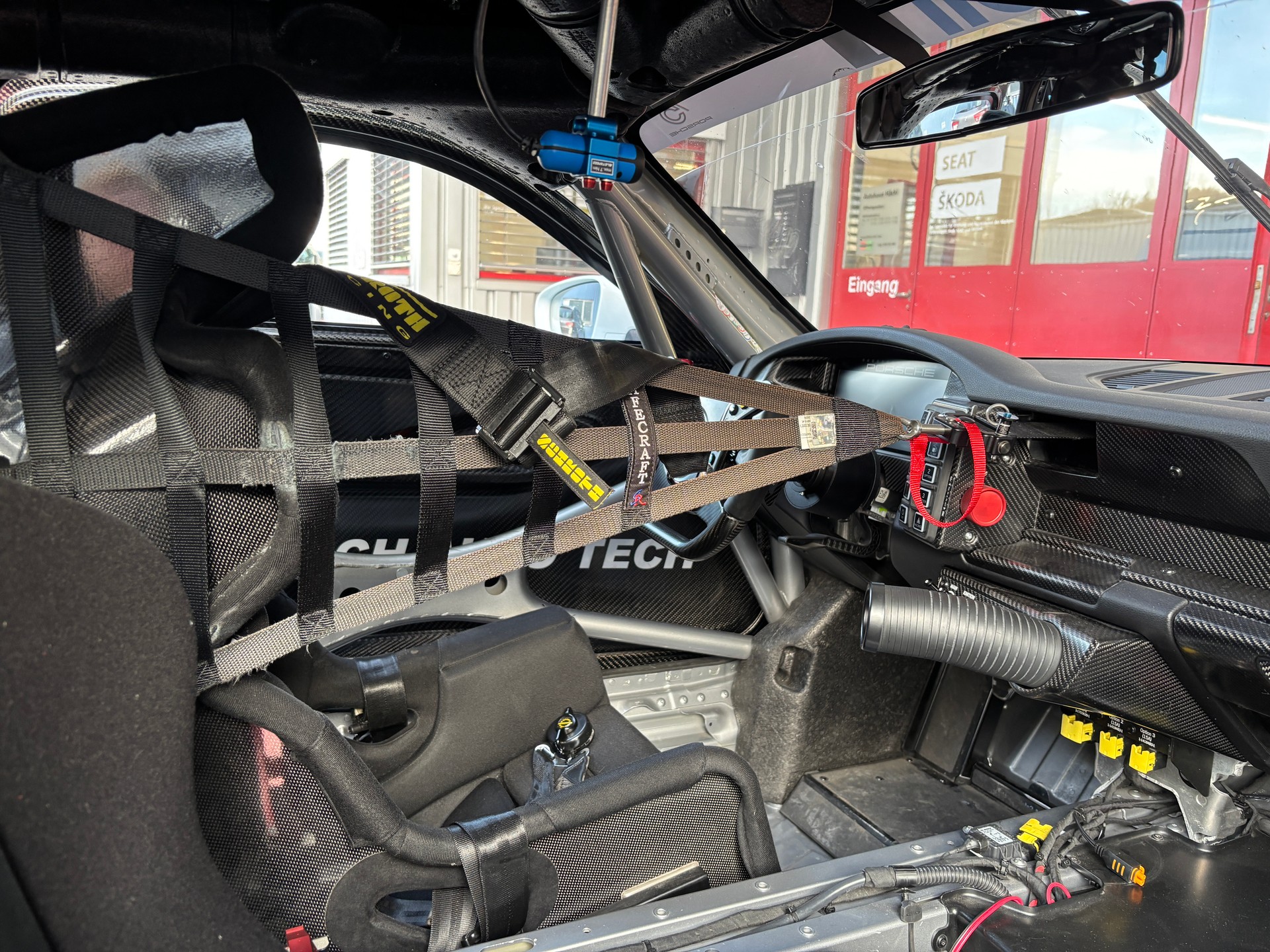 PORSCHE (992) GT3 CUP-image-12