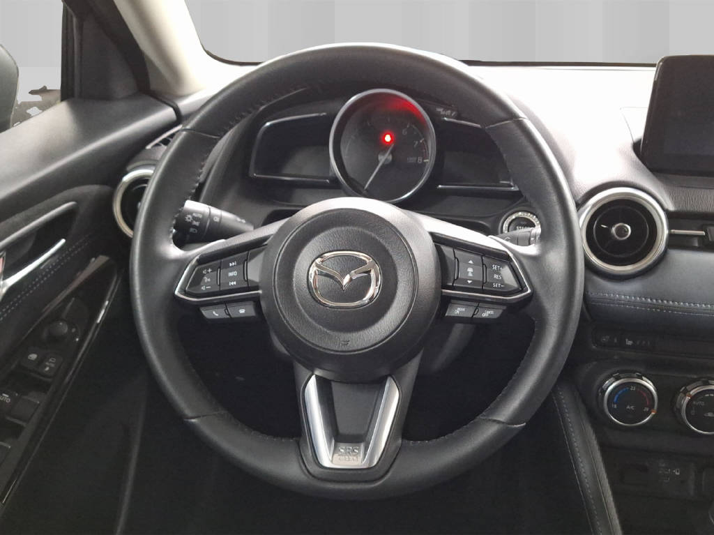 MAZDA 2 1.5 90 Revolution-image-6