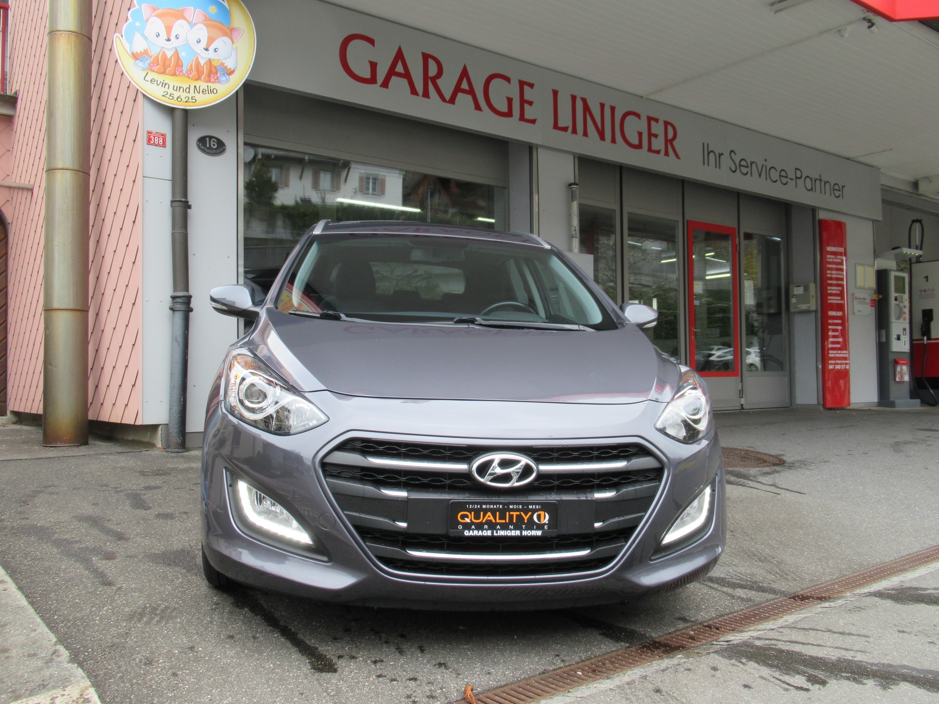 HYUNDAI i30 1.6 GDI Amplia Automatic DCT-image-0
