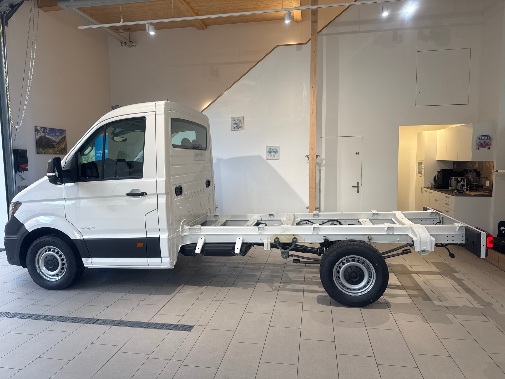 VW CR 35 Ch.-Ka CH 3640 163PS Aut-image-1