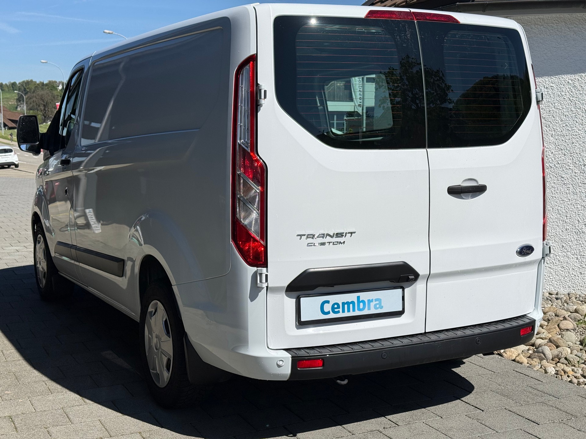 FORD Transit Custom Van 1.0 Eco Boost 340 L1H1 Trend PHEV-image-3