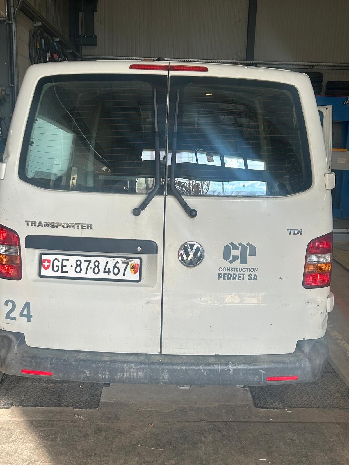 VW T5 1.9 TDI PD-showroom-element-3