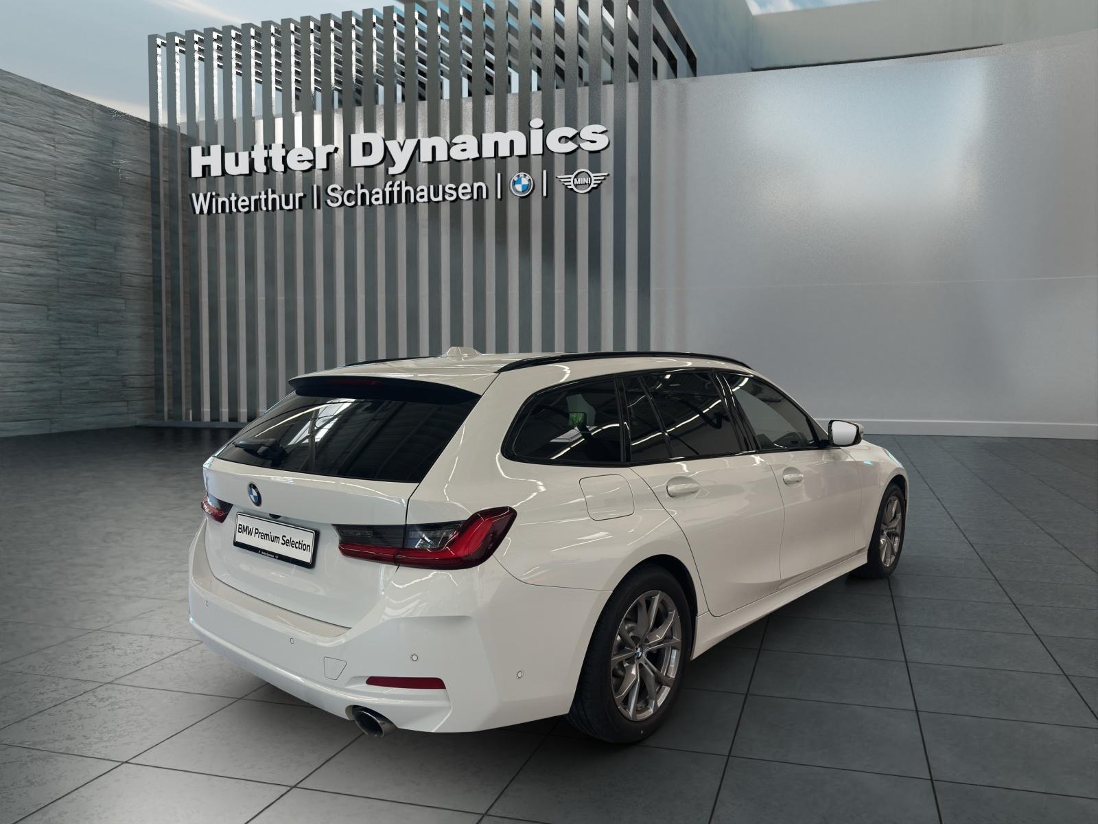 BMW 330d xDrive Touring INNOVATIONSPAKET-COMFORT PAKET-TRAVEL PAKET-image-4
