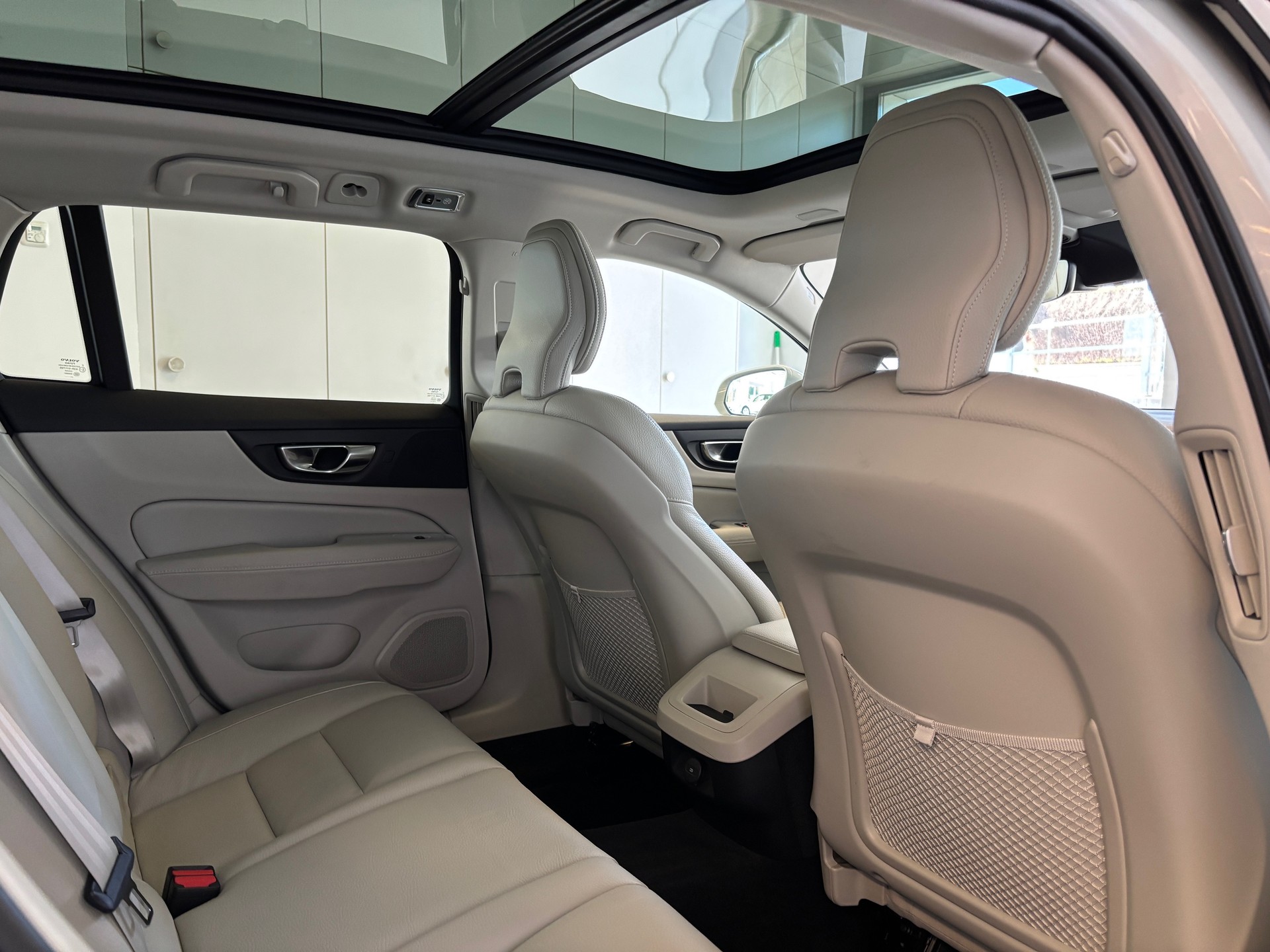 VOLVO V60 B5 AWD Benzin Mild Hybrid Plus Bright Geartronic-image-10
