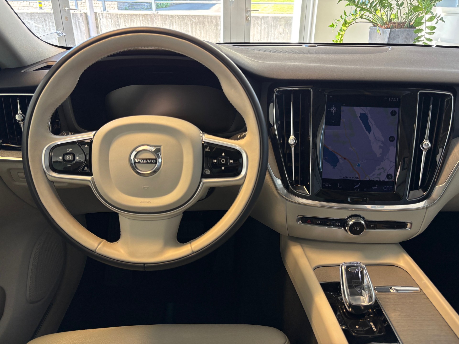VOLVO V60 B5 AWD Benzin Mild Hybrid Plus Bright Geartronic-image-13