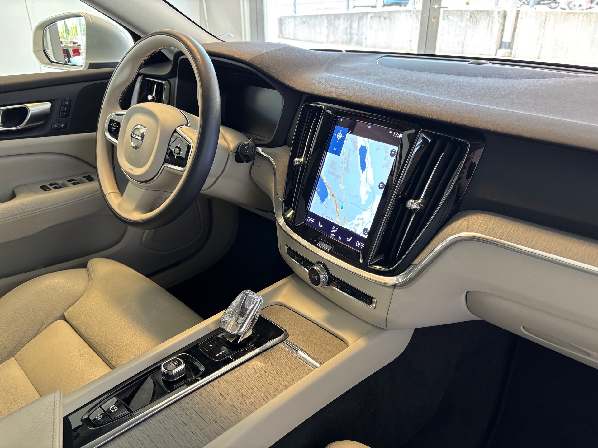VOLVO V60 B5 AWD Benzin Mild Hybrid Plus Bright Geartronic-image-8