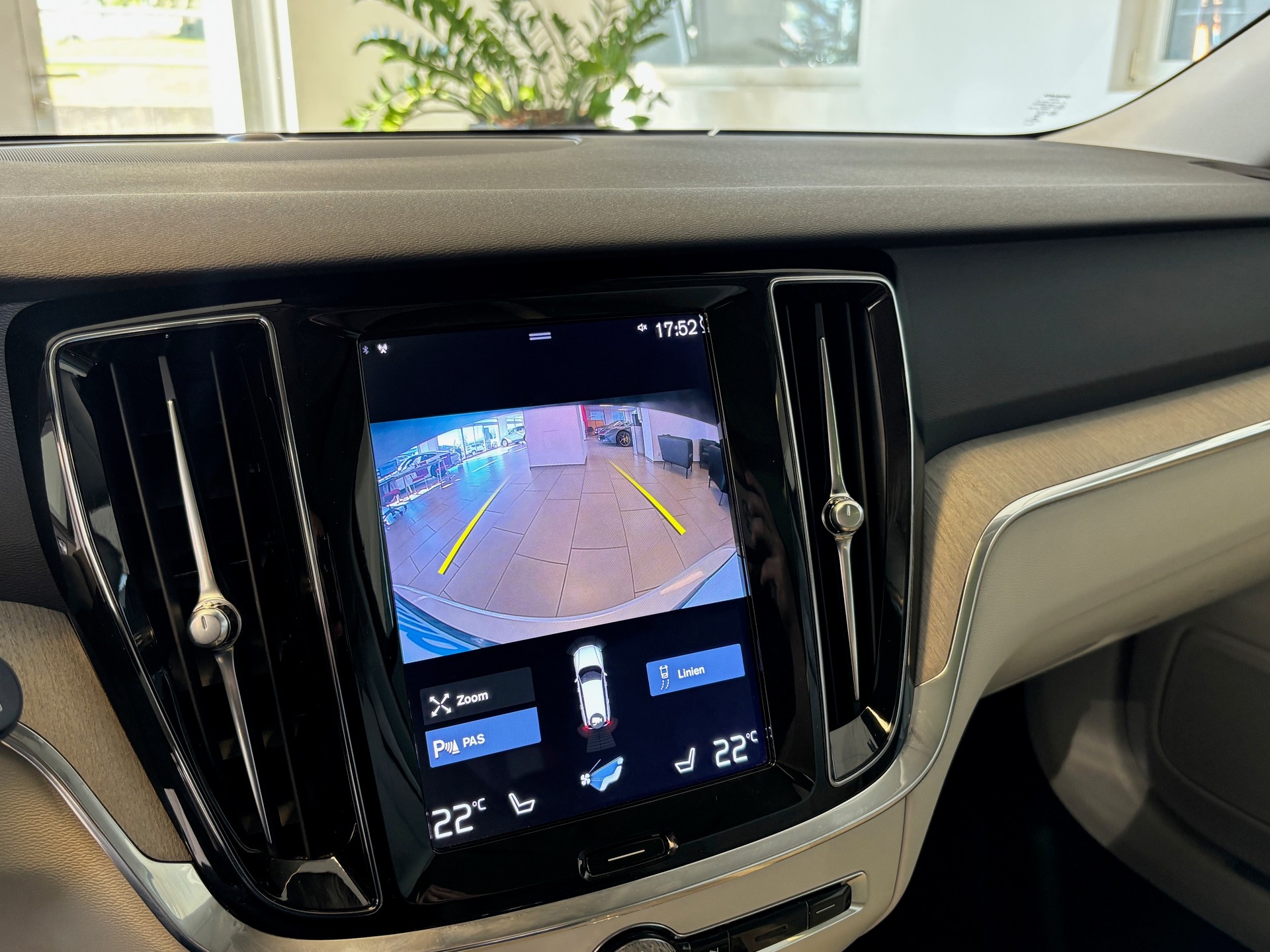 VOLVO V60 B5 AWD Benzin Mild Hybrid Plus Bright Geartronic-image-14