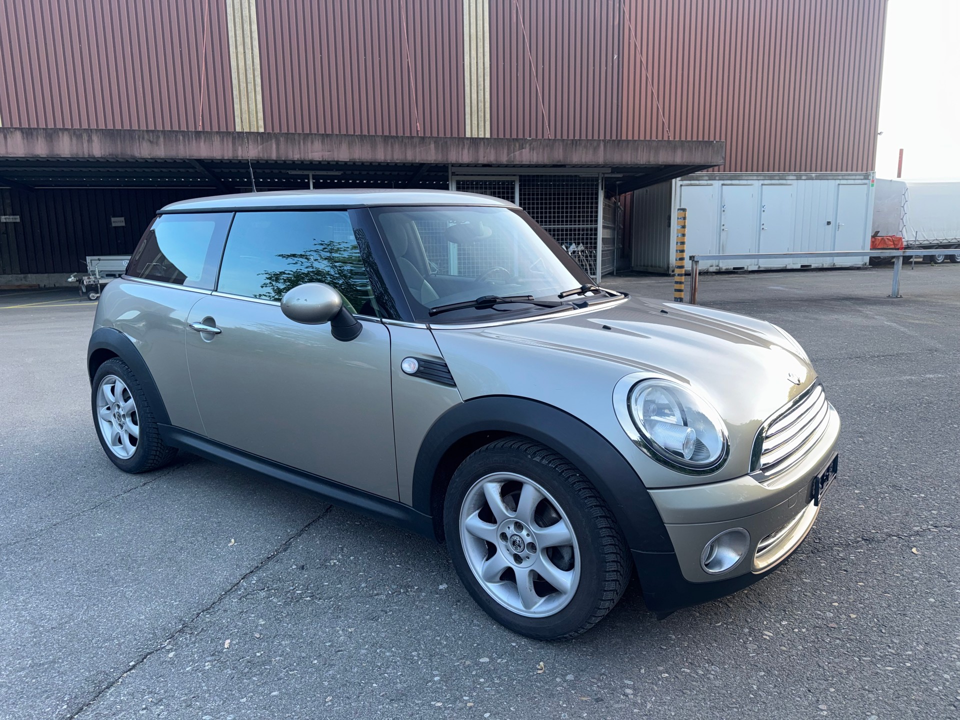 MINI Cooper-image-4