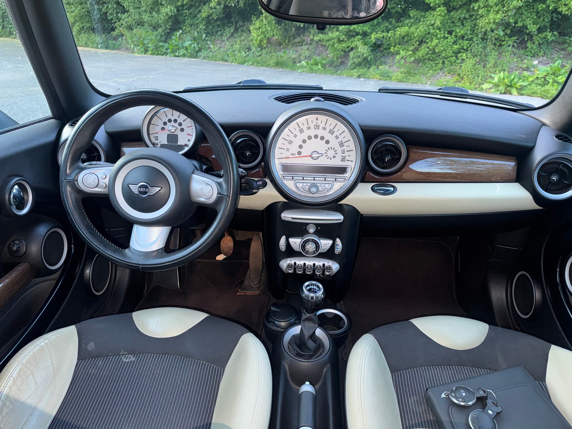 MINI Cooper-image-11