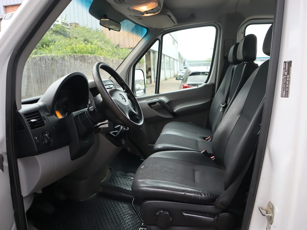 MERCEDES-BENZ Sprinter 316 CDI Standard ** Kipperbrücke ** Anhängerkupplung ** 7-Plätzer ** Frisch Ab MFK & Service **-image-10