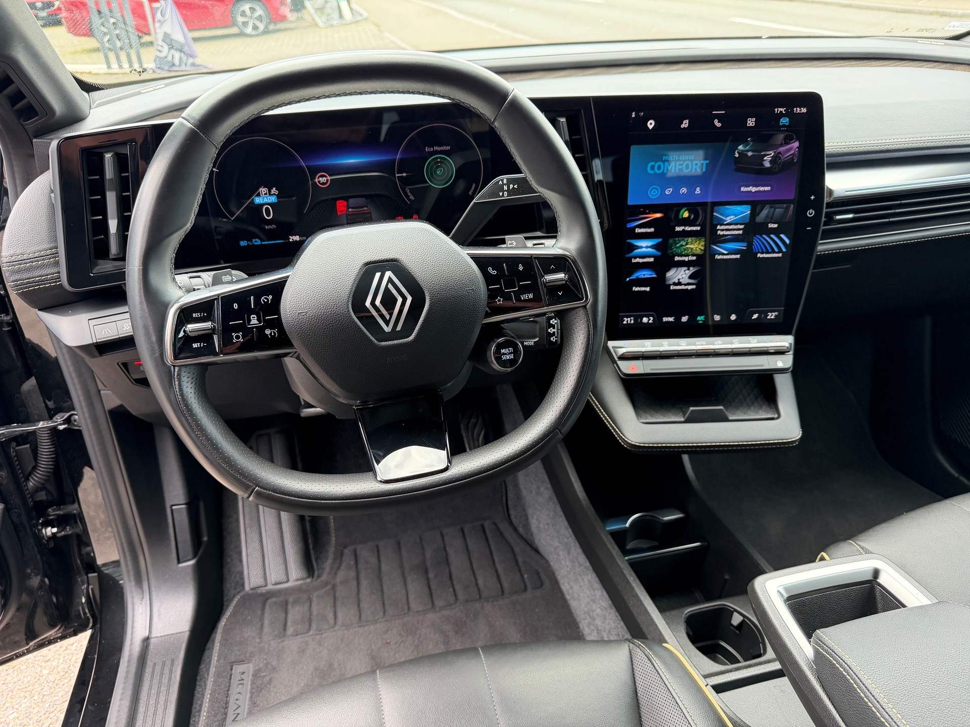 RENAULT Mégane E-TECH EV60 Iconic-image-6