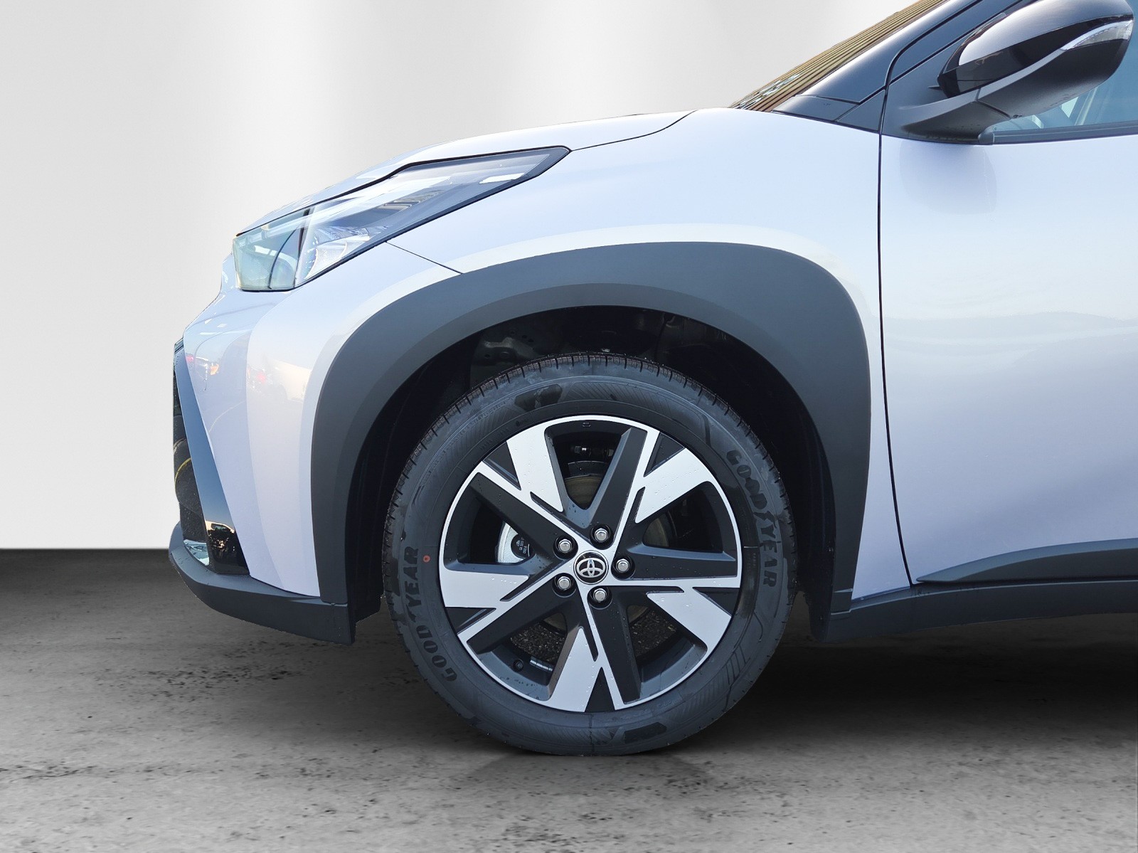 TOYOTA Aygo X 1.5 Trend e-CVT-image-9