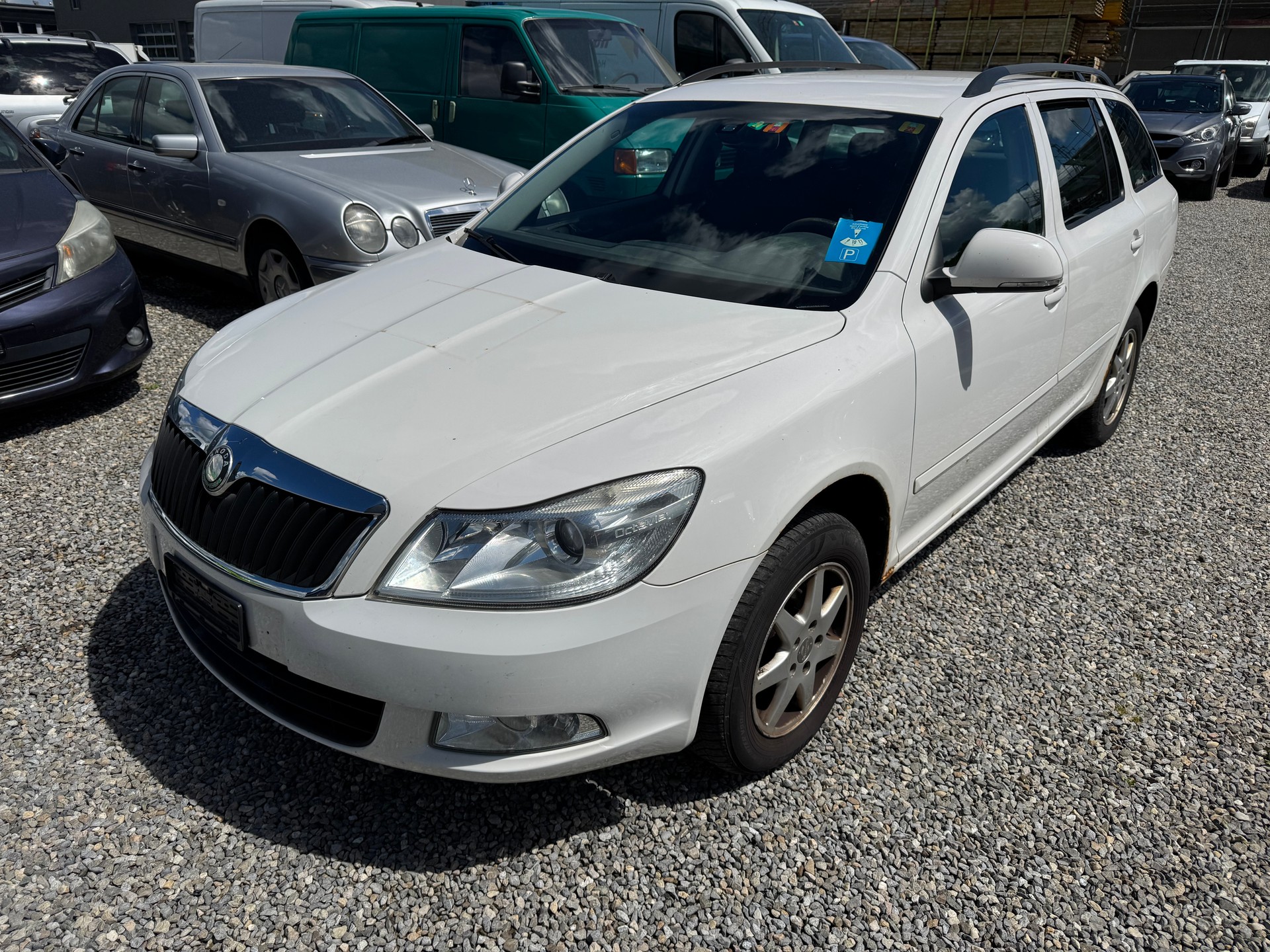 SKODA Octavia Combi 1.9 TDI Swiss Adventure 4x4-image-5