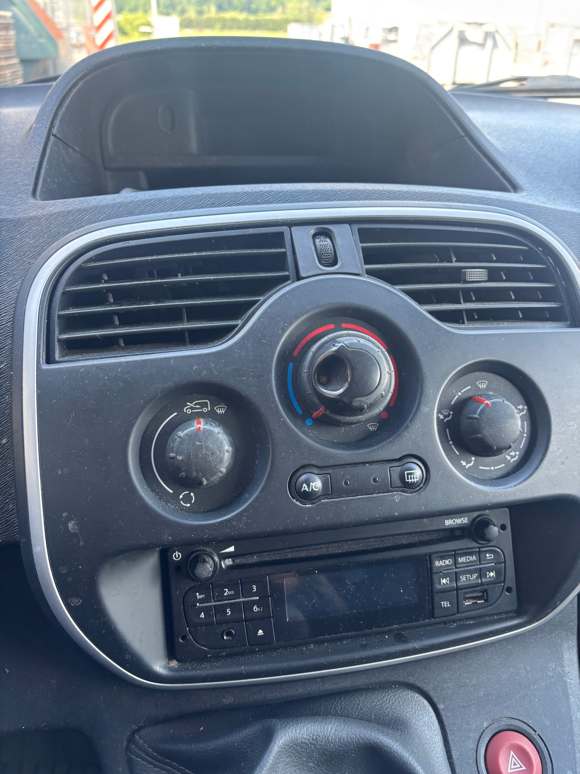RENAULT Kangoo Medium dCi 110 Business-image-9