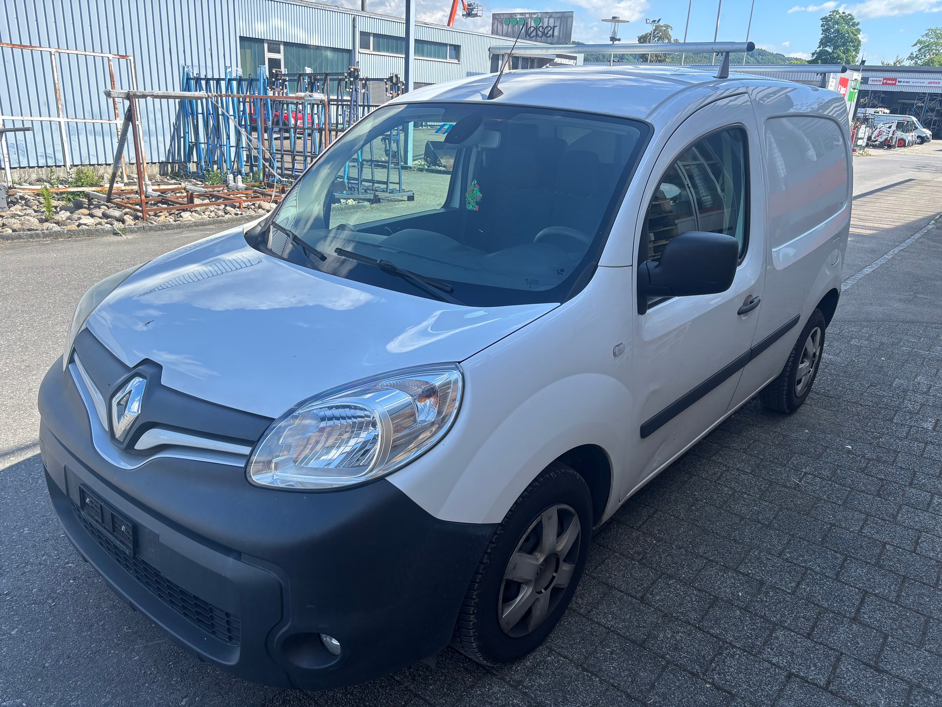 RENAULT Kangoo Medium dCi 110 Business-image-0