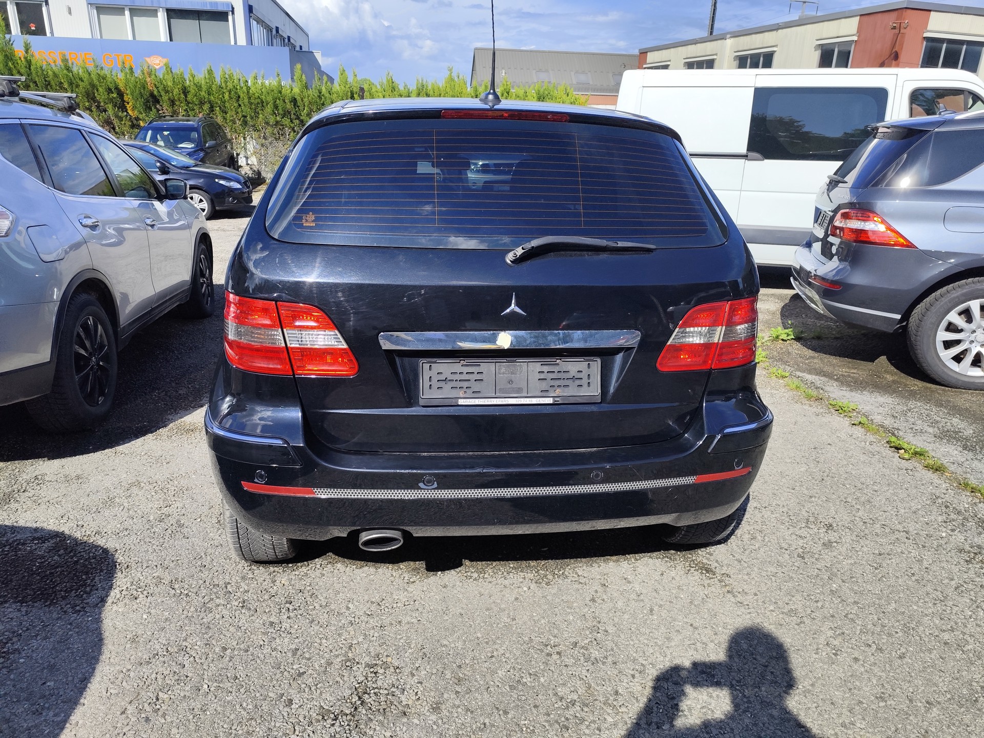 MERCEDES-BENZ B 200-image-4