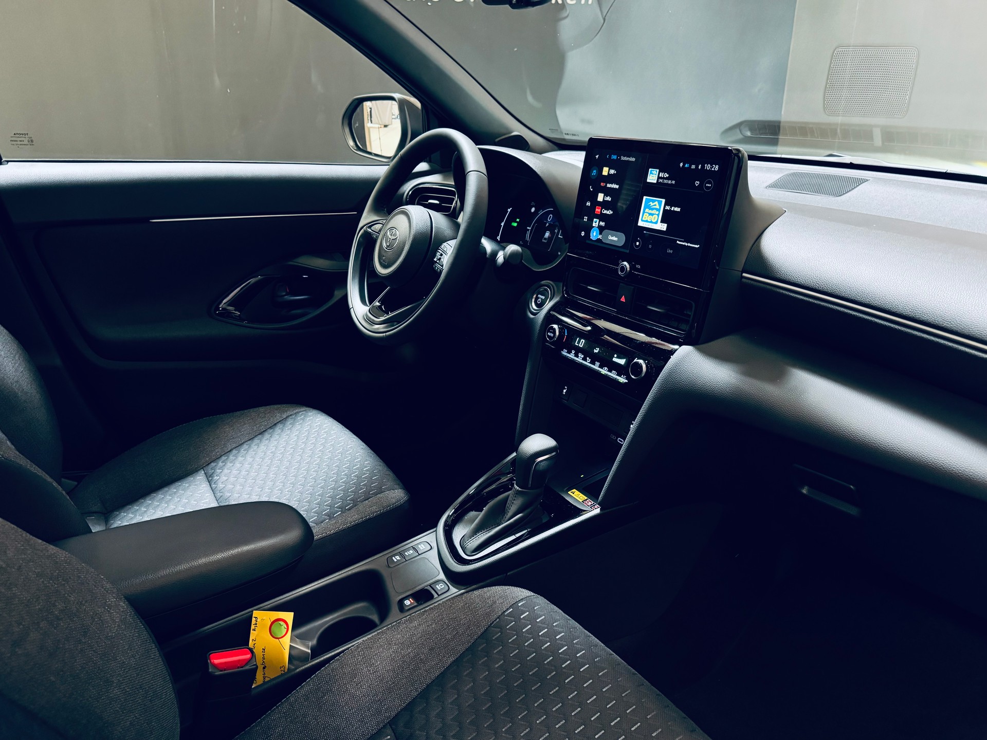 TOYOTA Yaris Cross 1.5 Trend AWDi e-CVT-image-19