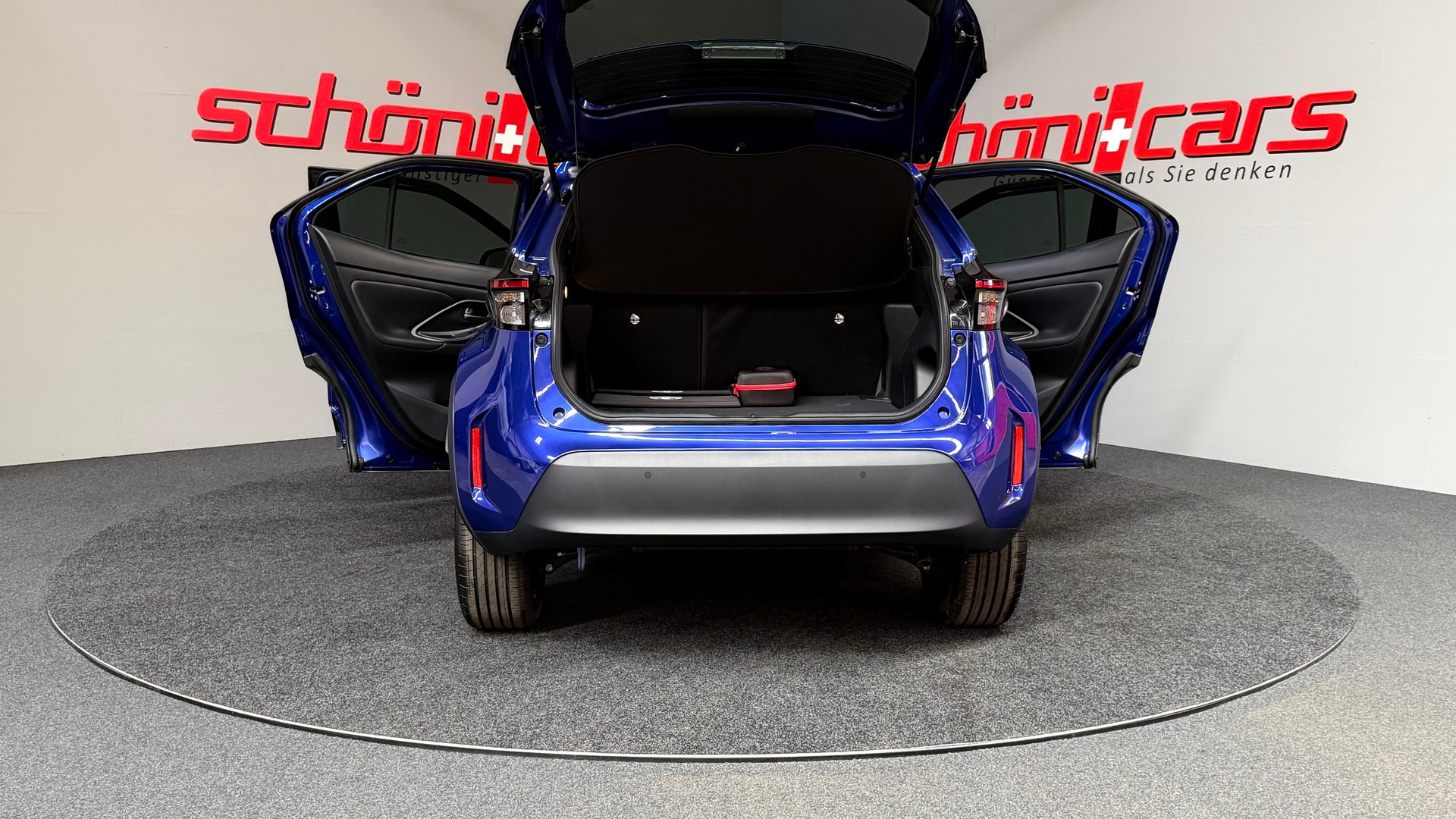 TOYOTA Yaris Cross 1.5 Trend AWDi e-CVT-image-5