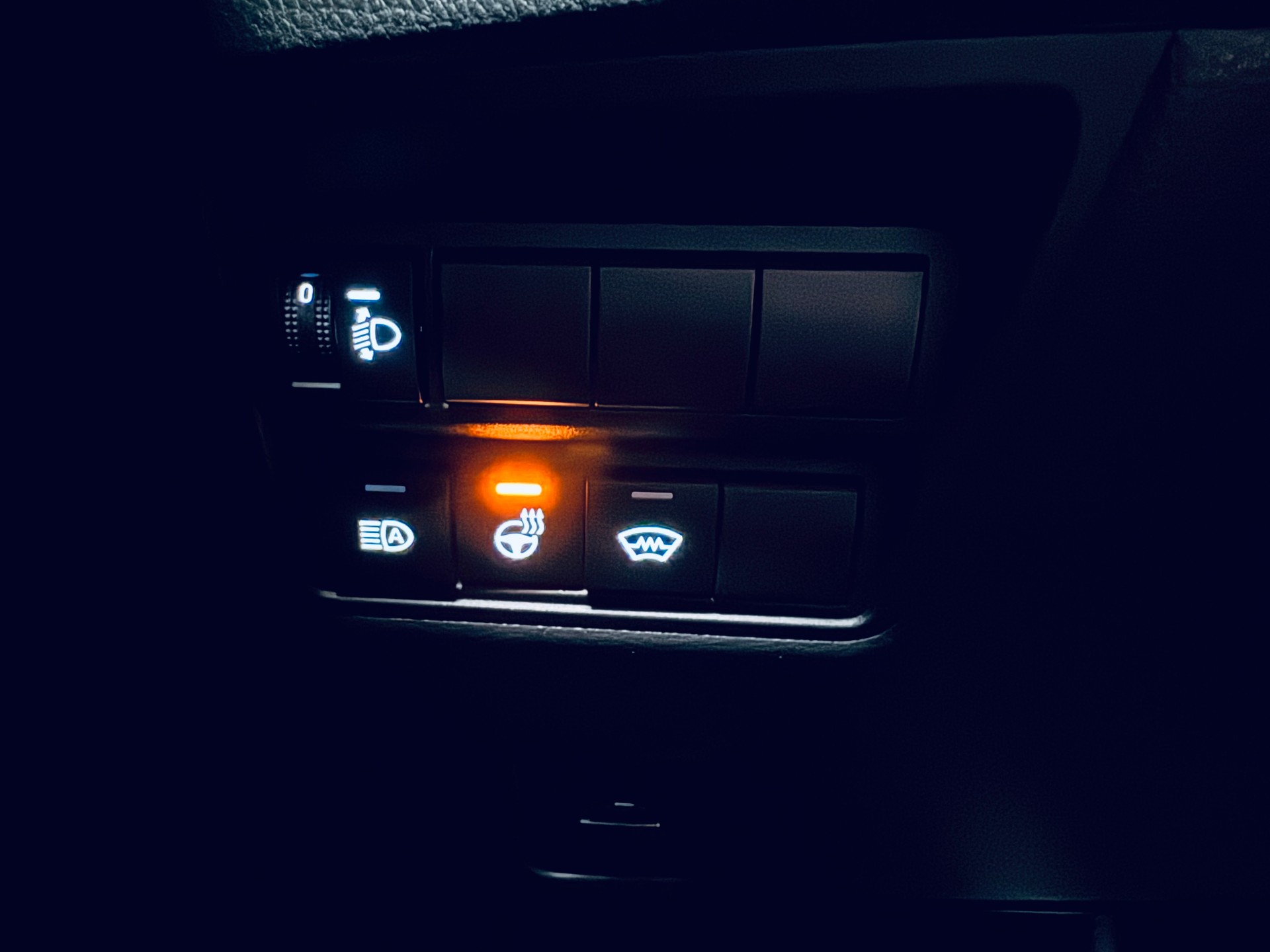 TOYOTA Yaris Cross 1.5 Trend AWDi e-CVT-image-25