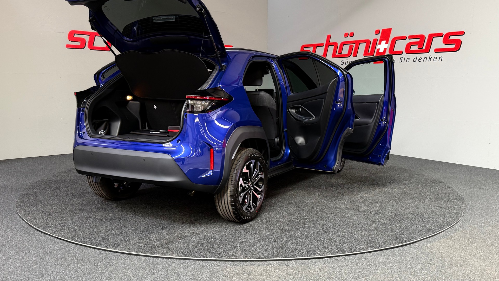 TOYOTA Yaris Cross 1.5 Trend AWDi e-CVT-image-6
