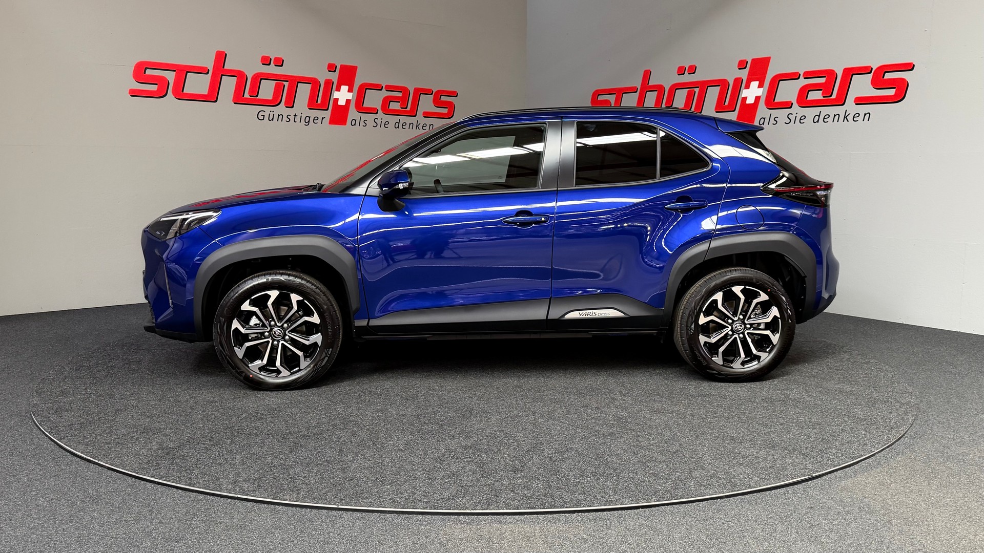 TOYOTA Yaris Cross 1.5 Trend AWDi e-CVT-showroom-element-2
