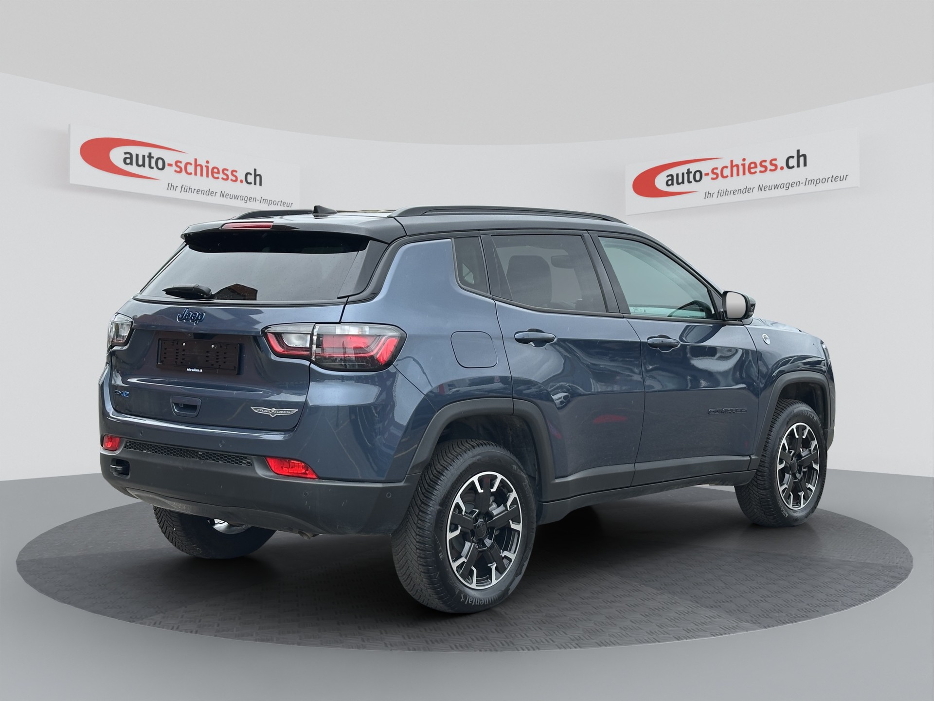 JEEP Compass 1.3 T PHEV Trailhawk AWD-image-4