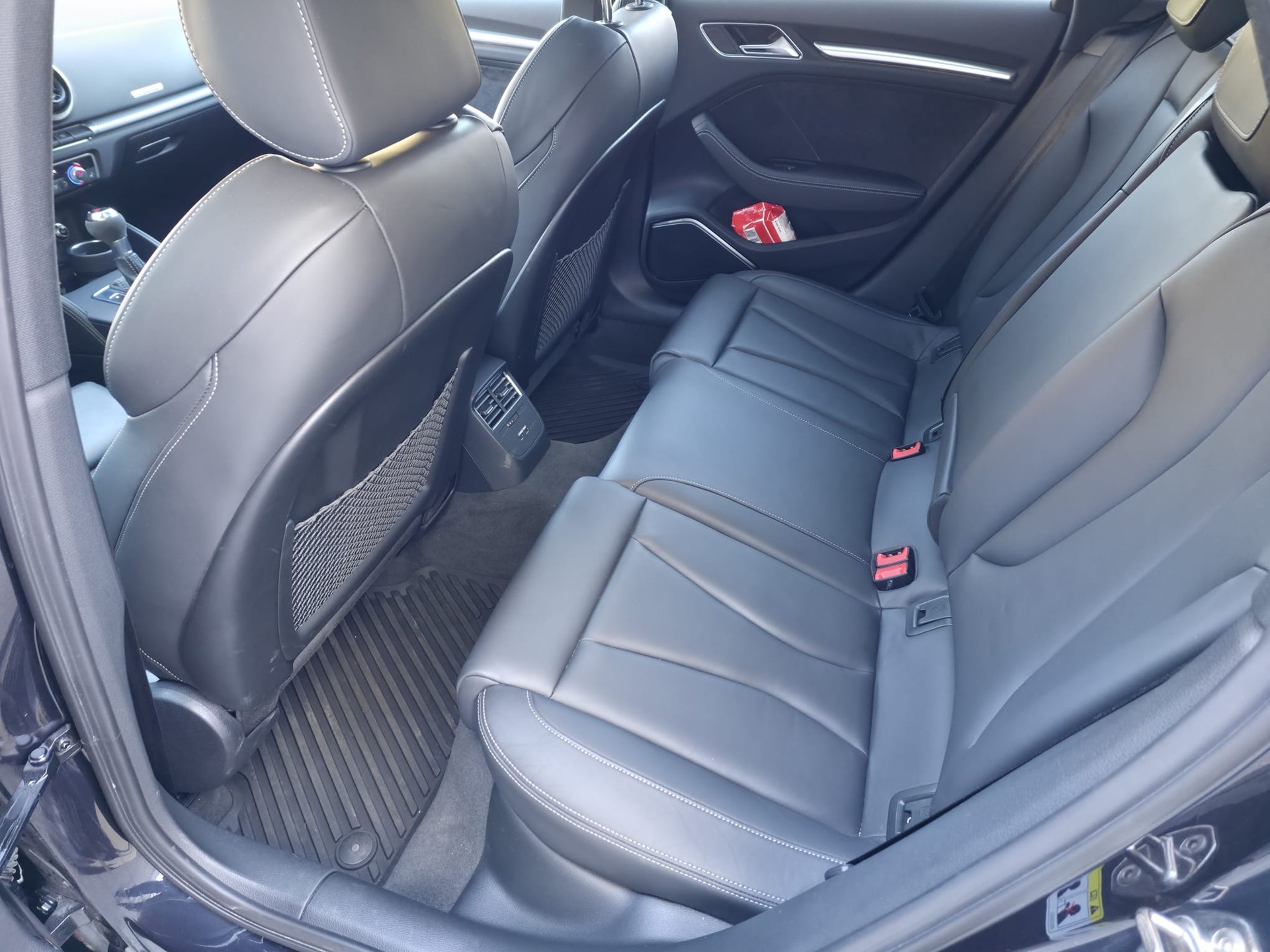 AUDI RS3 Sportback 2.5 TSI quattro S-tronic-image-14