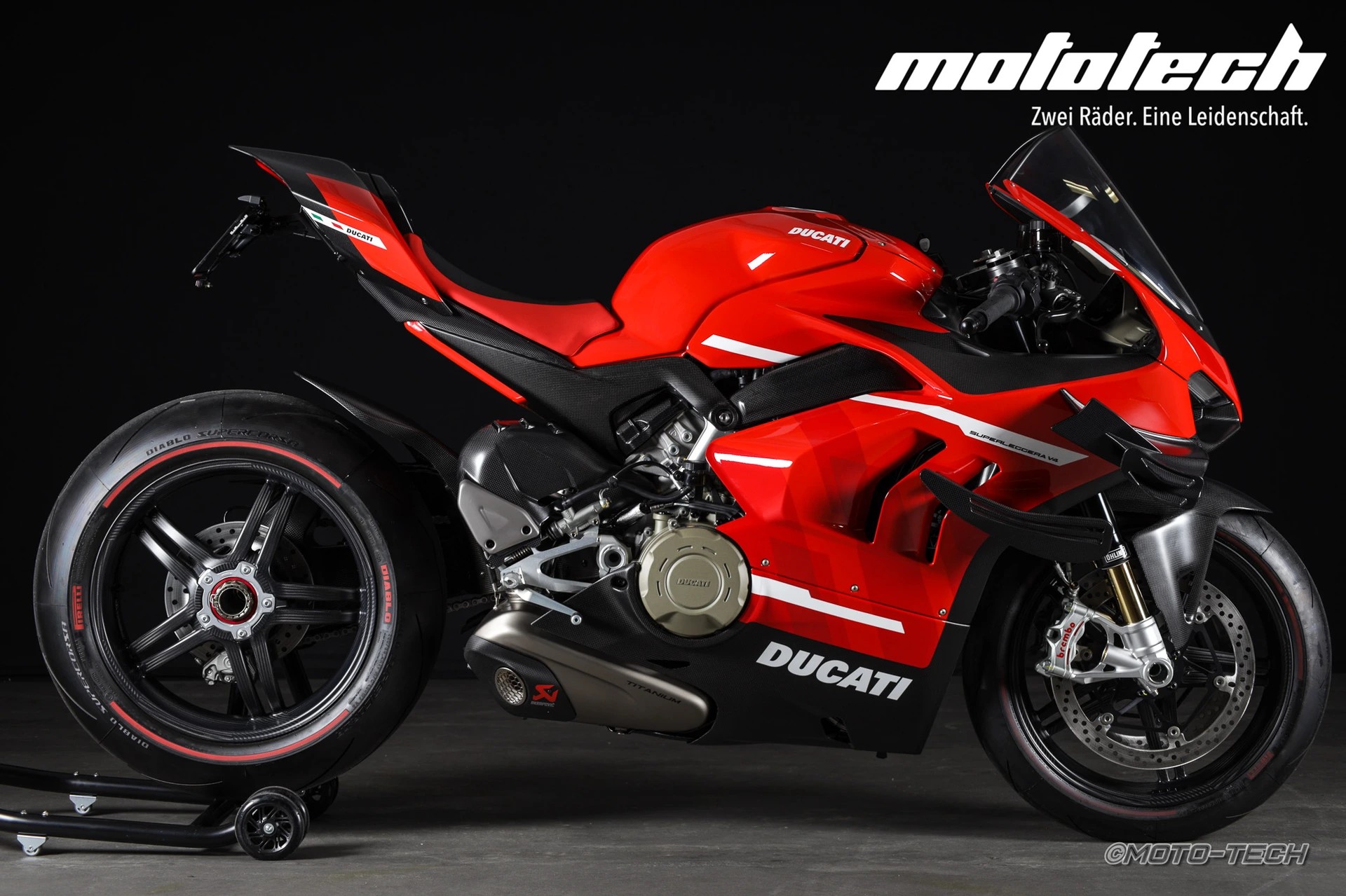 DUCATI DUCATI PANIGALE V4 SUPERLEGGERA-showroom-element-1