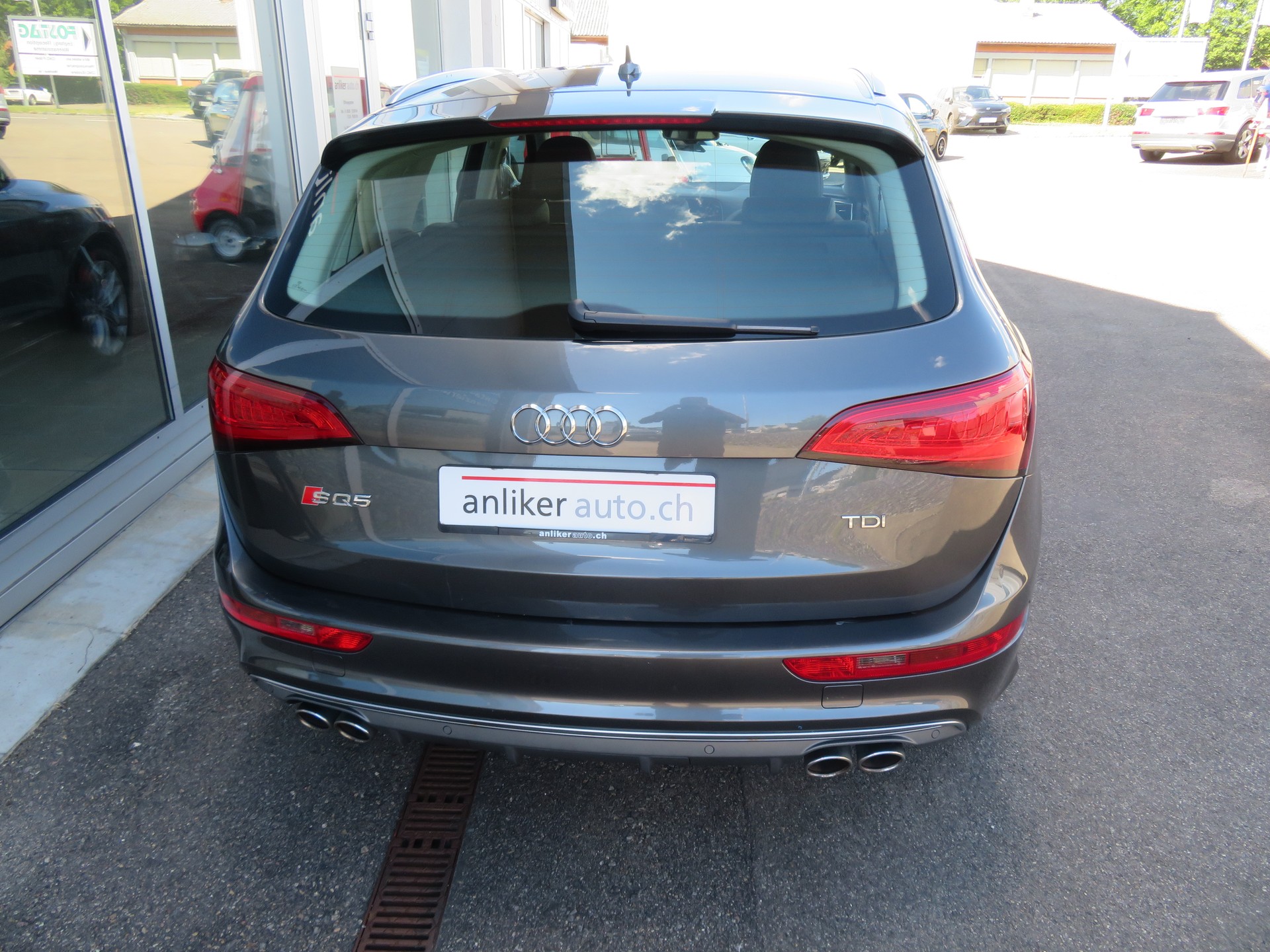 AUDI SQ5 3.0 TDI quattro tiptronic-image-2