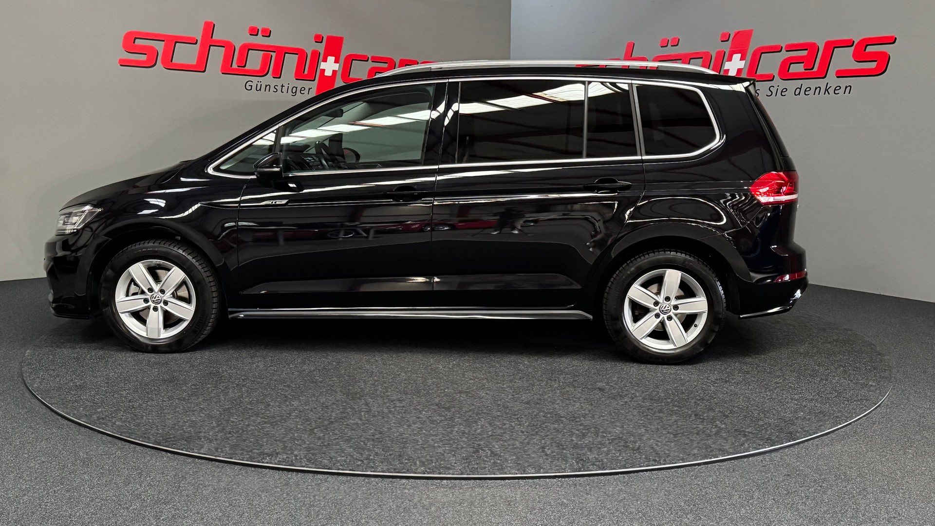 VW Touran 1.5 TSI EVO Highline DSG-image-2