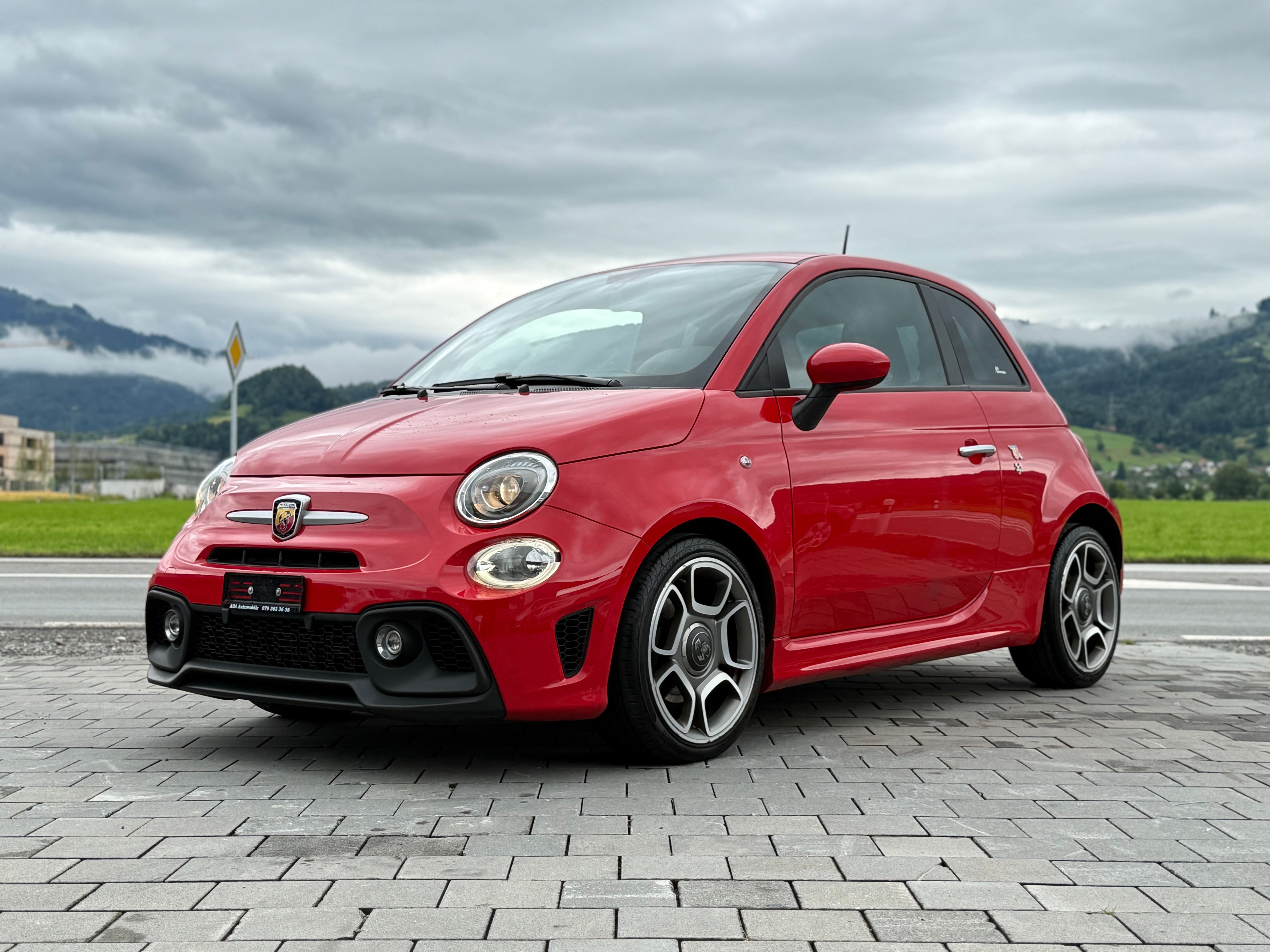 Car photo