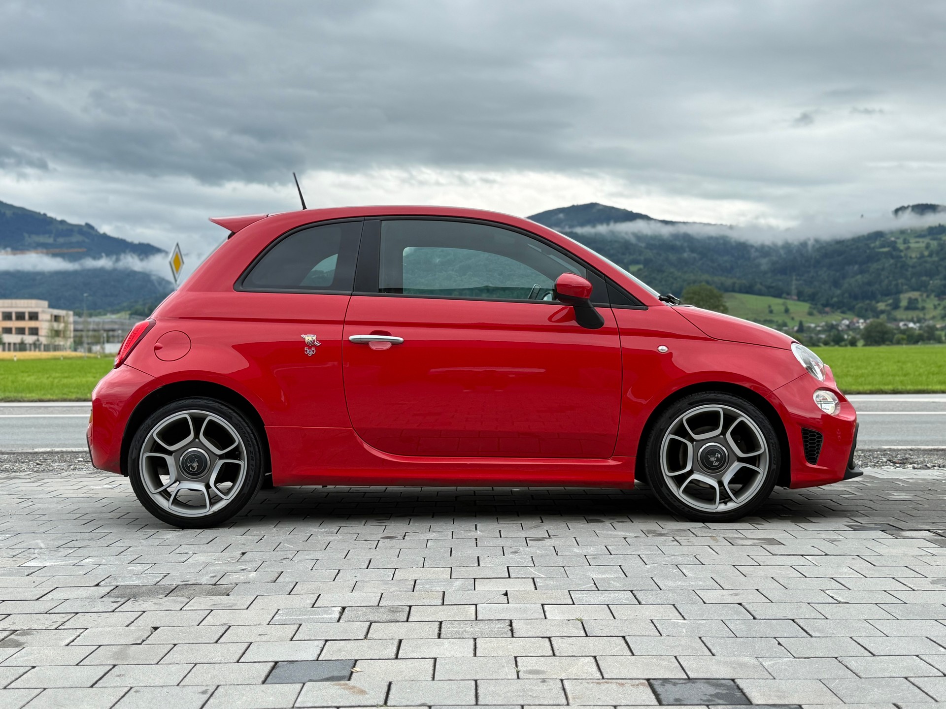 FIAT 595 1.4 16V Turbo Abarth-image-4