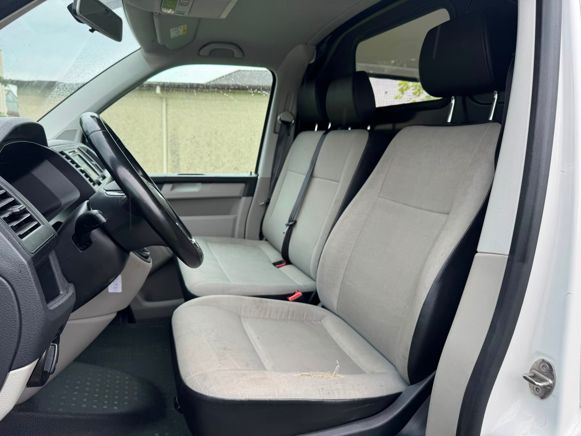 VW T6 2.0 TDI Euro 6-image-14