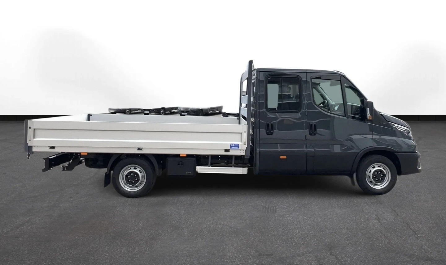 IVECO 35 S 16H D 7 Sitzer-image-3