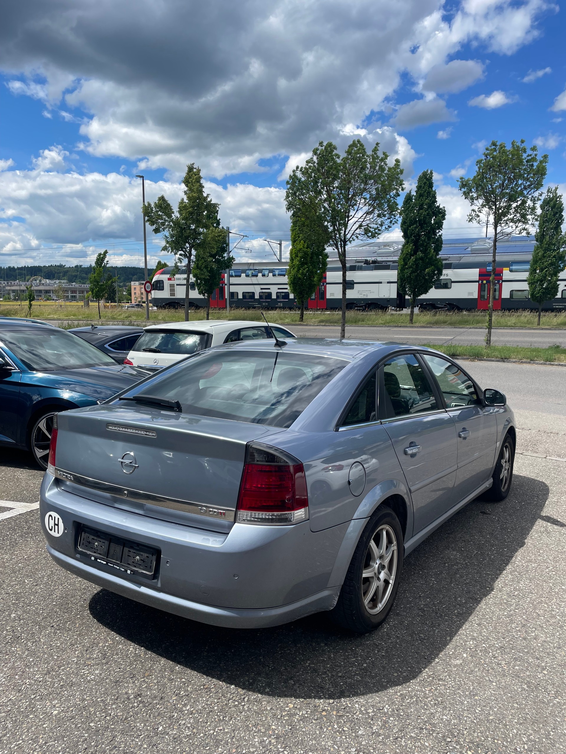 OPEL Vectra 2.0 Turbo Diamond-image-4