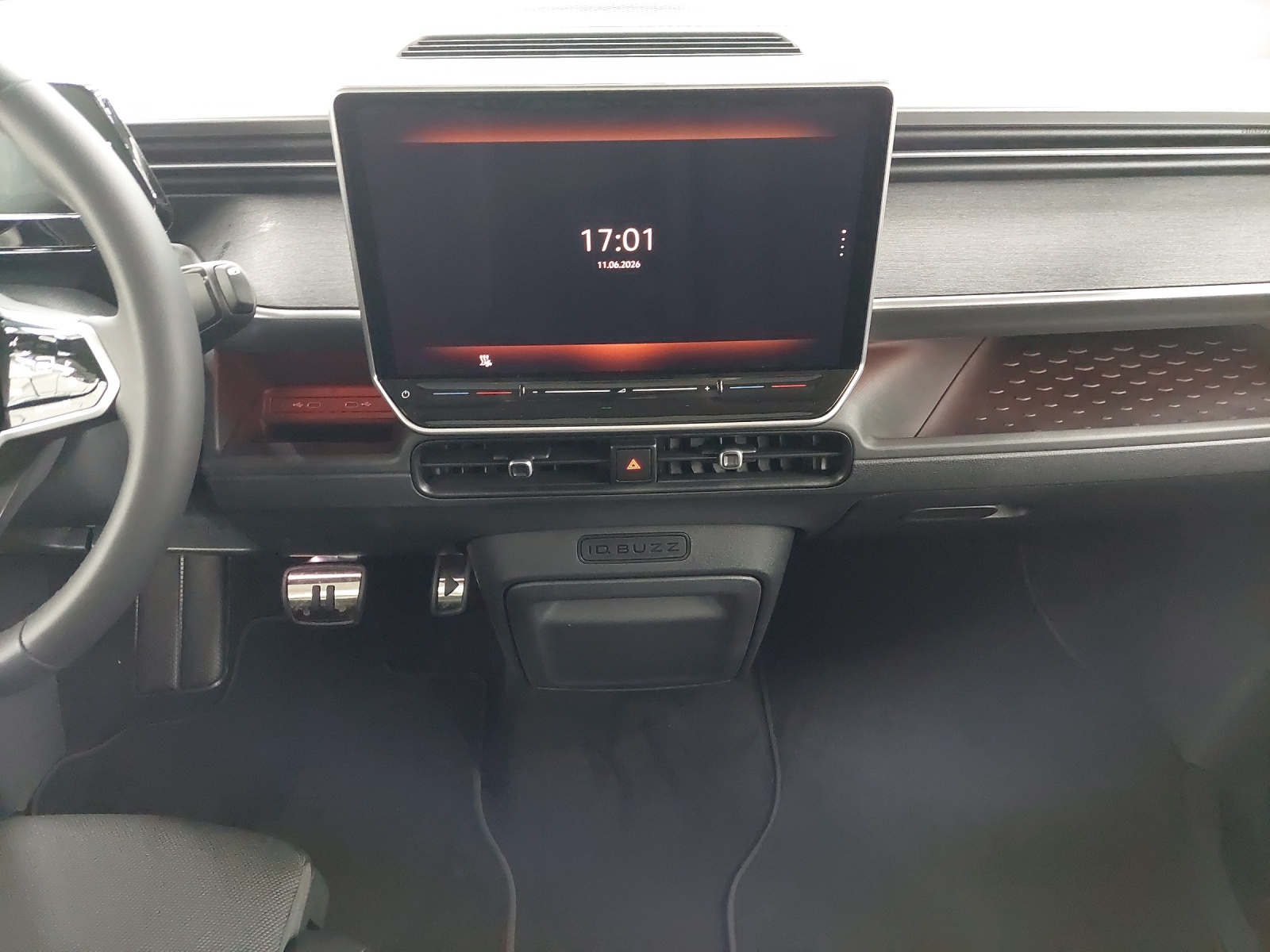 VW ID.Buzz LWB Pro-image-10