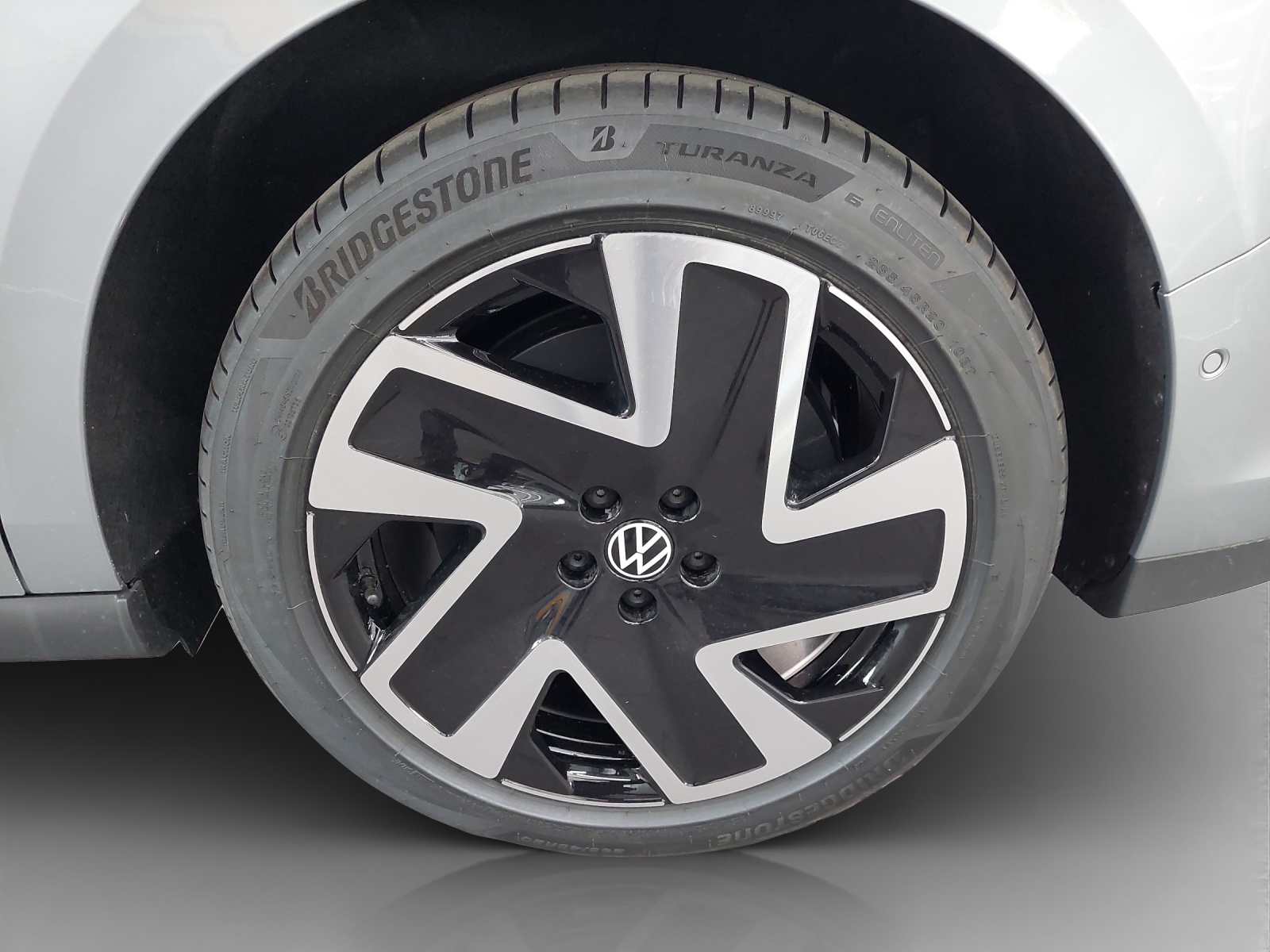 VW ID.Buzz LWB Pro-image-13