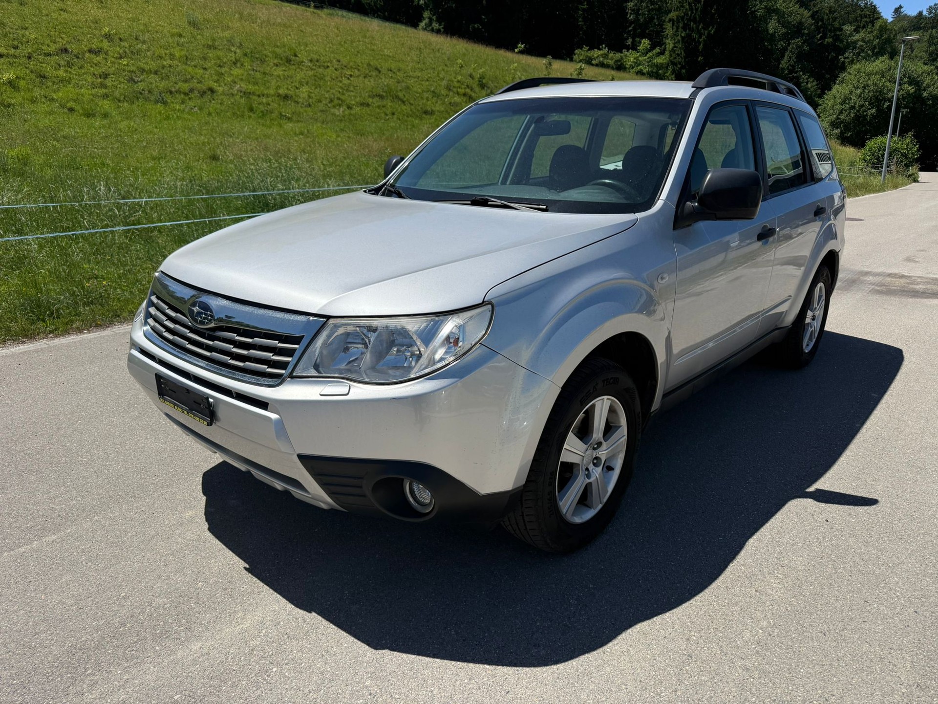 SUBARU Forester 2.0X Advantage-image-2