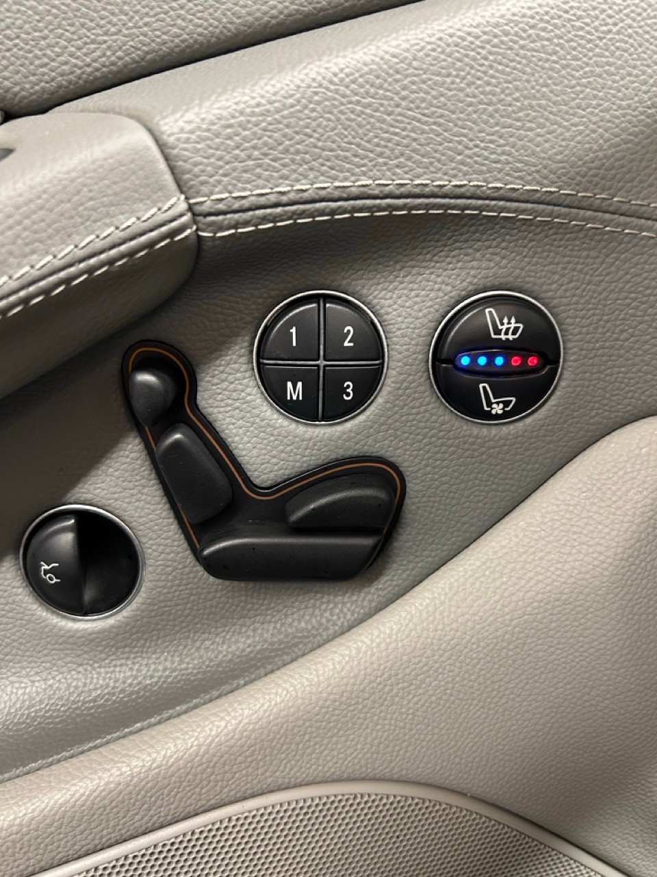 MERCEDES-BENZ SL 55 AMG Automatic-image-13