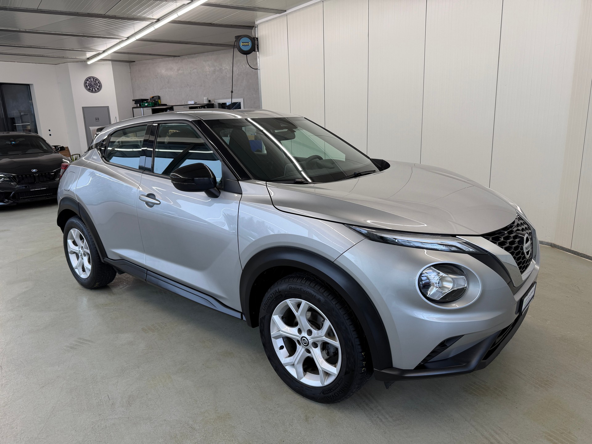 NISSAN Juke 1.0 DIG-T N-Connecta DCT-image-1