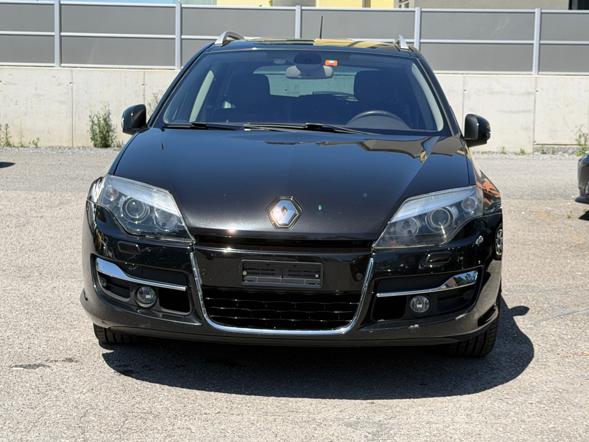 RENAULT Laguna Grandtour 2.0 16V T Dynamique Automatic-image-0